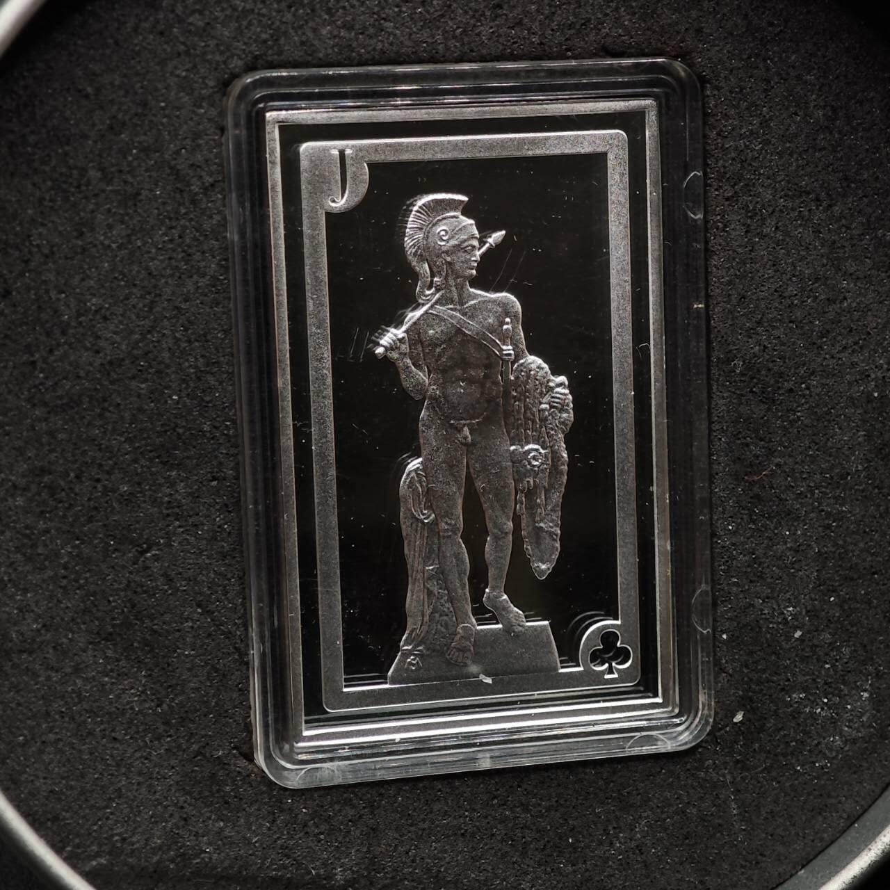 【淘币小摊】实时拍第八百七十三拍   银币套币场    每周一统一发货 喀麦隆2016年2500中非法郎部分彩色精制银币 同花顺-草头J 17.5克999银 发行量：599 盒证全