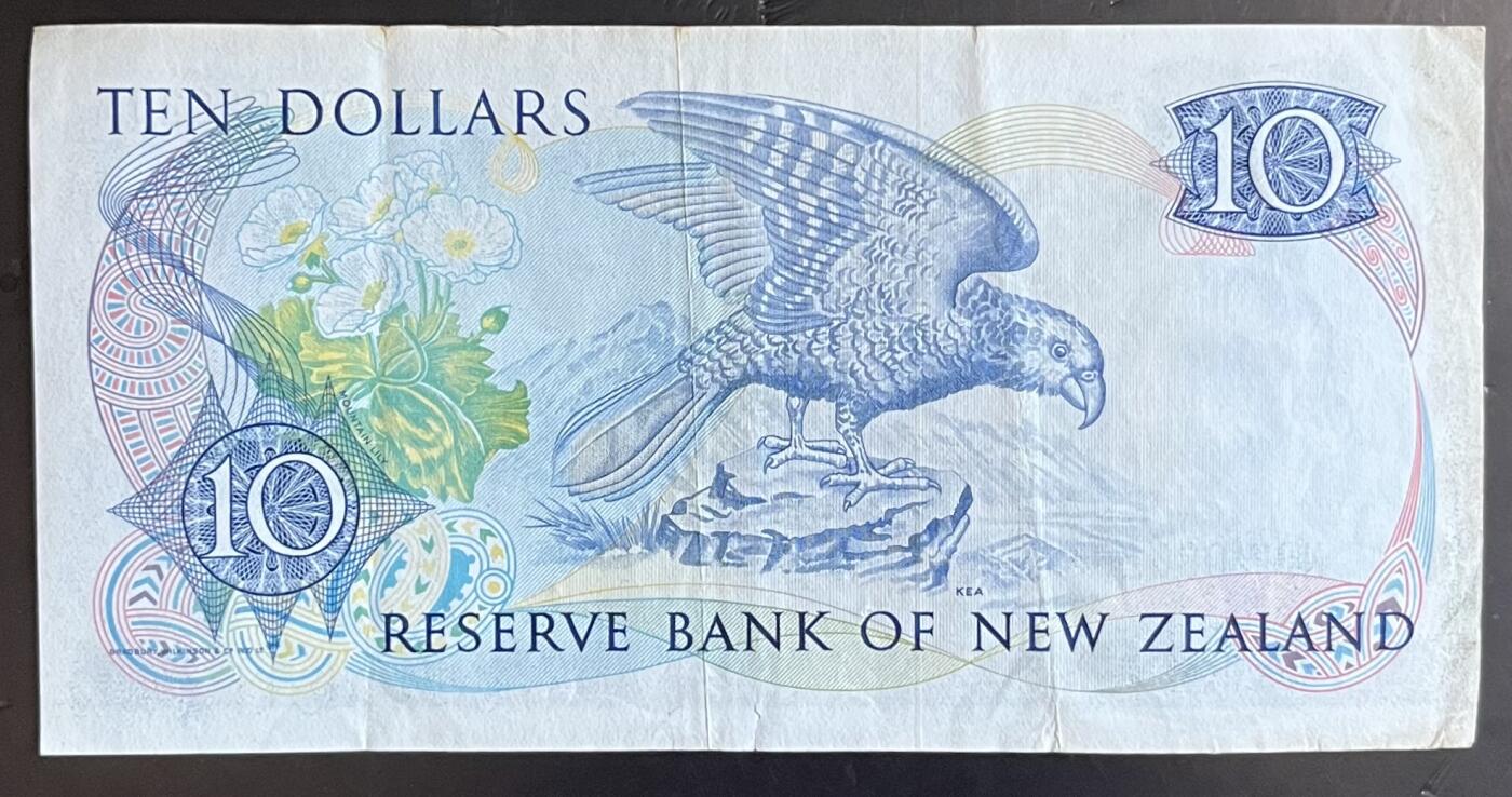 小福收藏拍卖第201期 流通品相裸钞 特惠场 本场拍卖美洲大洋洲非洲亚洲纸币【佣金仅收2% 不设最低佣金 全场包邮】 新西兰 10元 