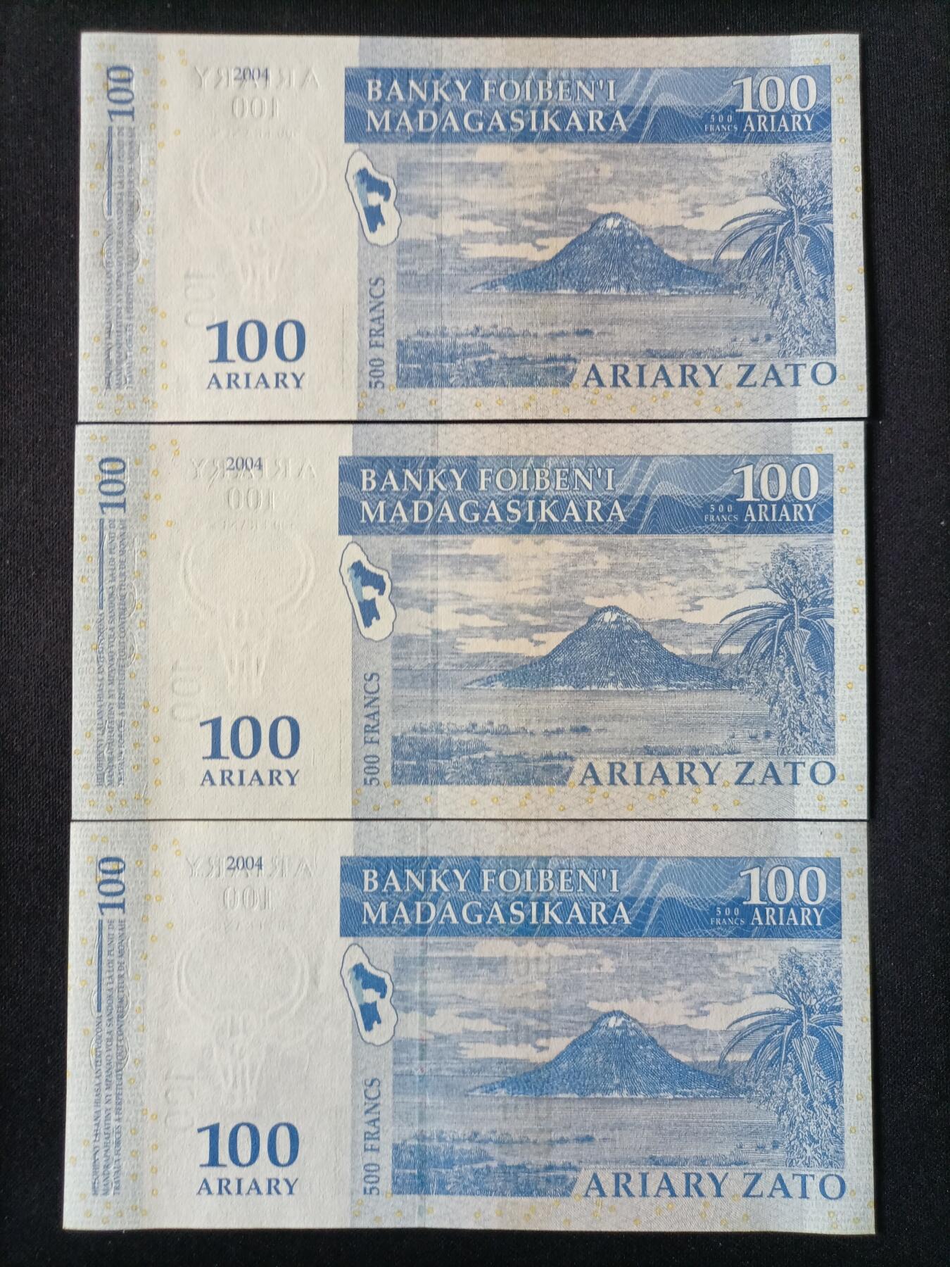 【游宝拍卖】丙午马年第6期 马达加斯加 3张 UNC/UNC-