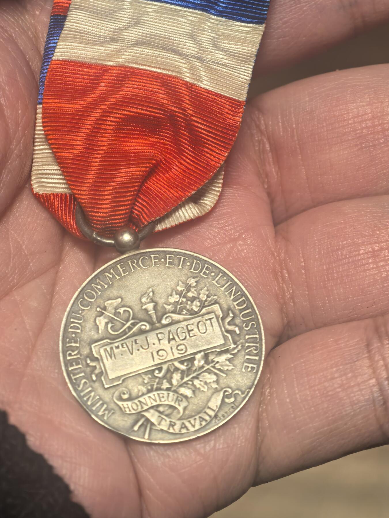 欧洲铜章和回流杂项第一场 法国第三共和国时期的工商部荣誉劳动银质奖章950银