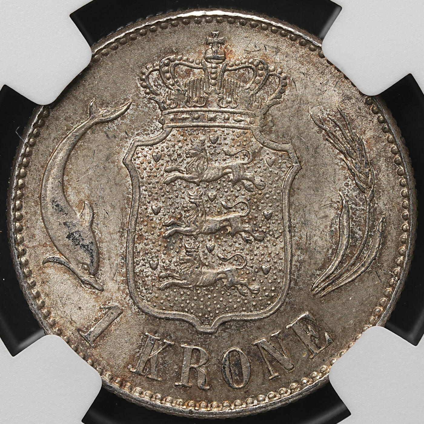 修遠堂世界钱币第106期，请看参拍说明 NGC MS63 1916年丹麦海豚1克朗银币