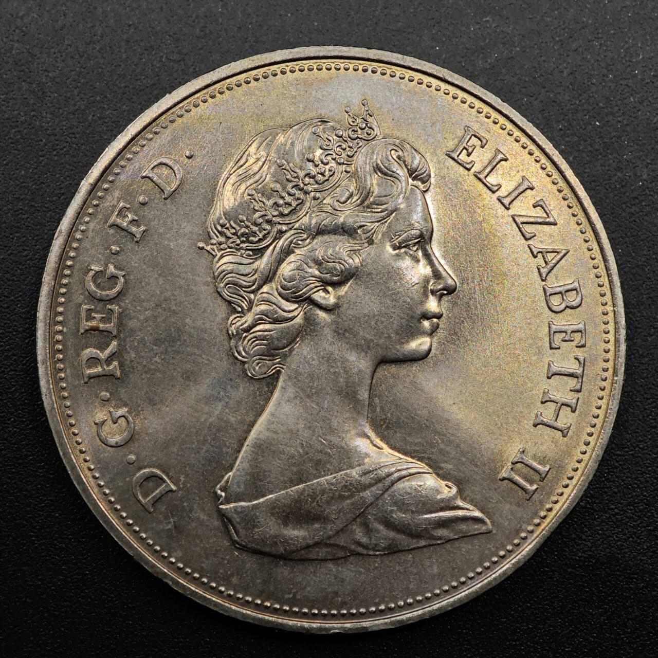 【淘币小摊】实时拍第八百七十四拍   银币散币场    每周一统一发货 英国1972年女王银婚克朗纪念币