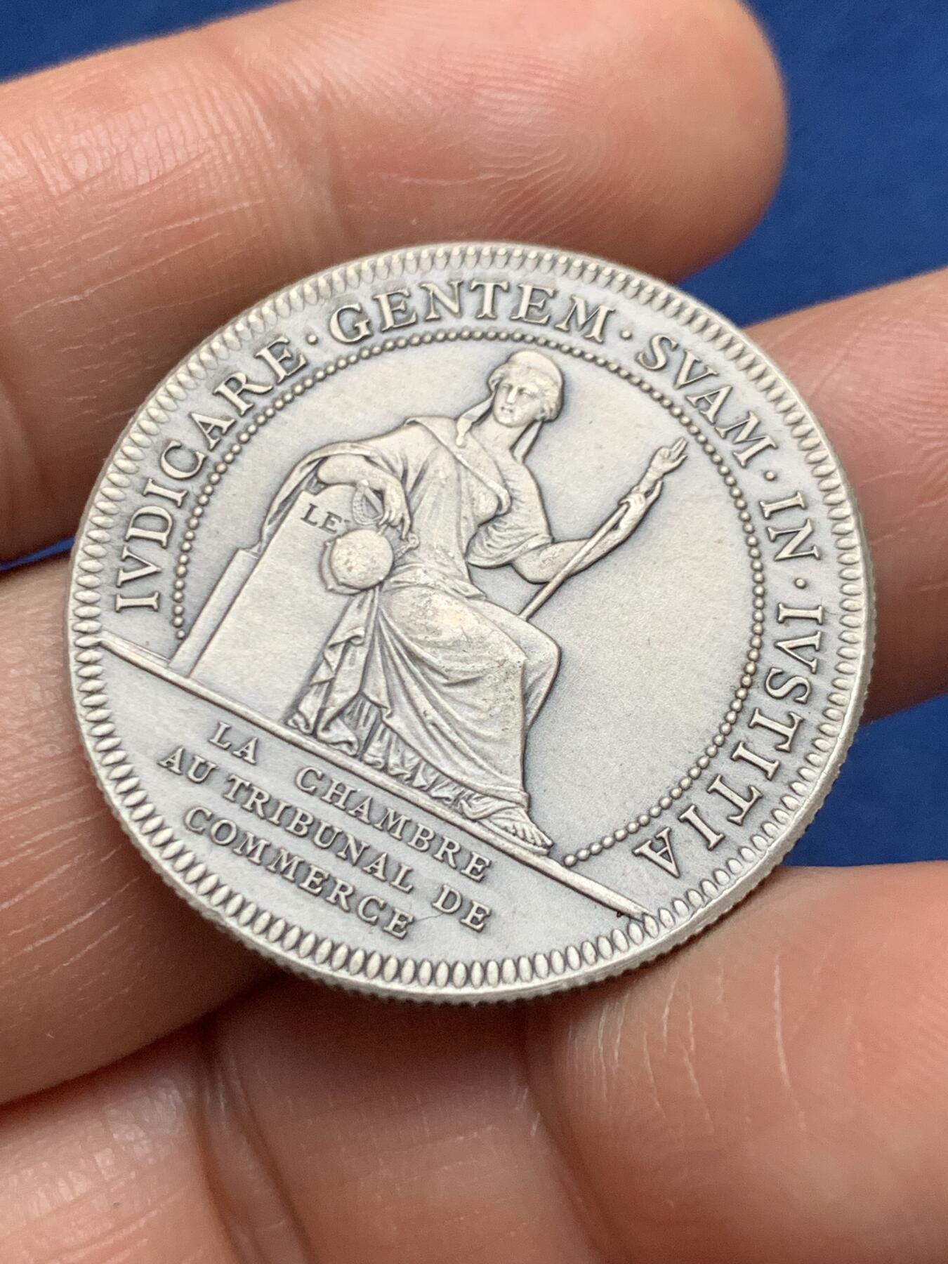 《竞宝斋》第467场 周日，周一 2场连拍 （全场包邮）欢迎送拍 法国南特商会纪念银章，少女matte磨砂版，丰饶角2AR边铭800银，31.5mm，13.9克