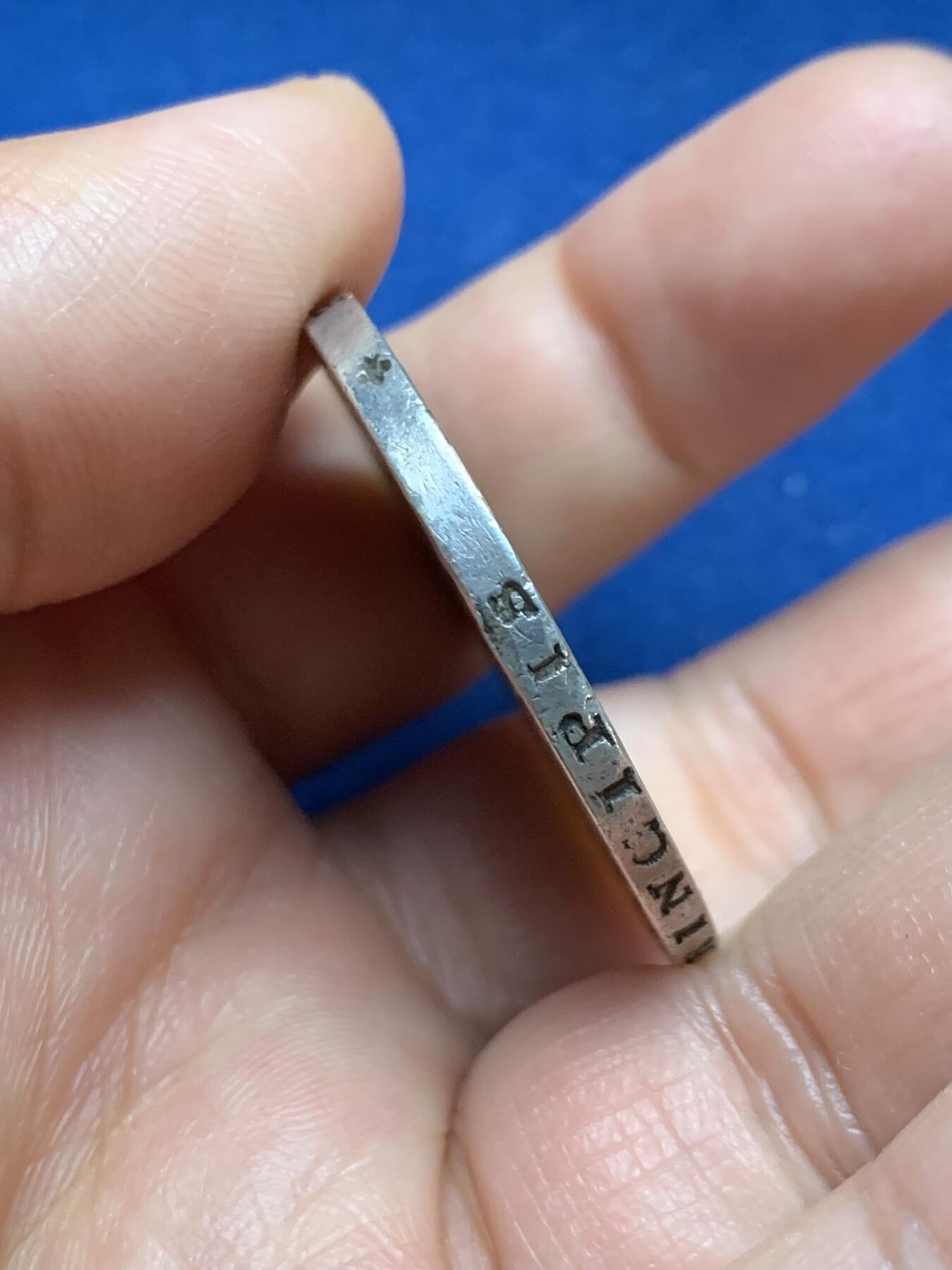 《竞宝斋》第467场 周日，周一 2场连拍 （全场包邮）欢迎送拍 意大利1856年那不勒斯西西里120G大银币