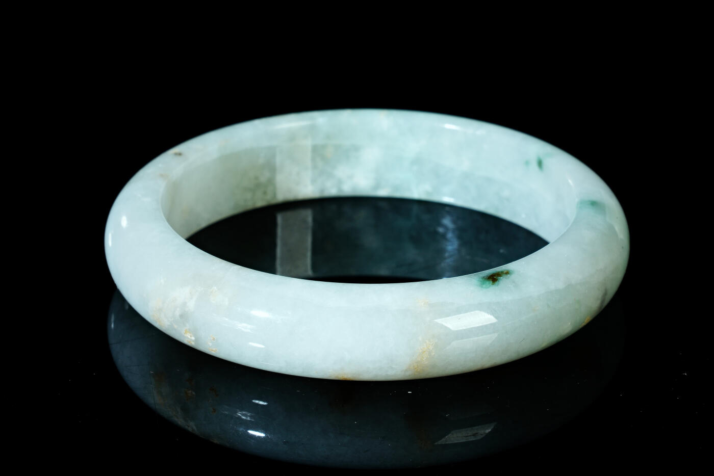 上海都达杂项专场四十四【全场包邮】  天然冰种翡翠（A货）贵妃手镯 附鉴定证书91-72