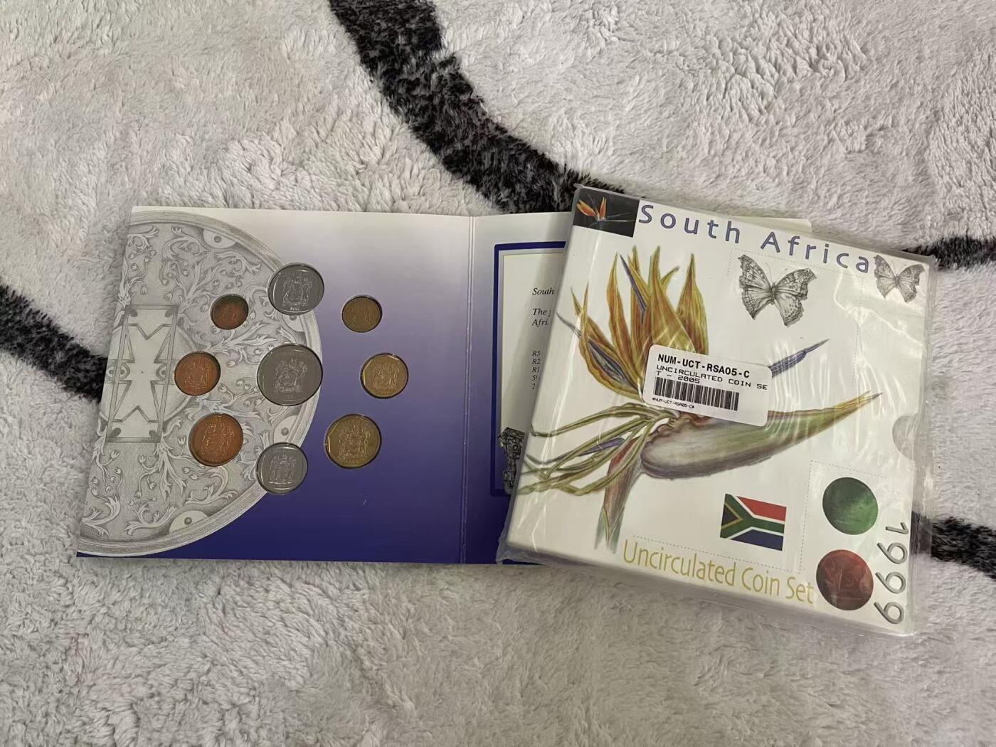 ❤️【币观天下】❤️ 第343期钱币秒杀拍卖场- 2026.3.6周五晚上6点半场 长期征集拍品  南非1999年官方套币 原装 铜币背面正常氧化