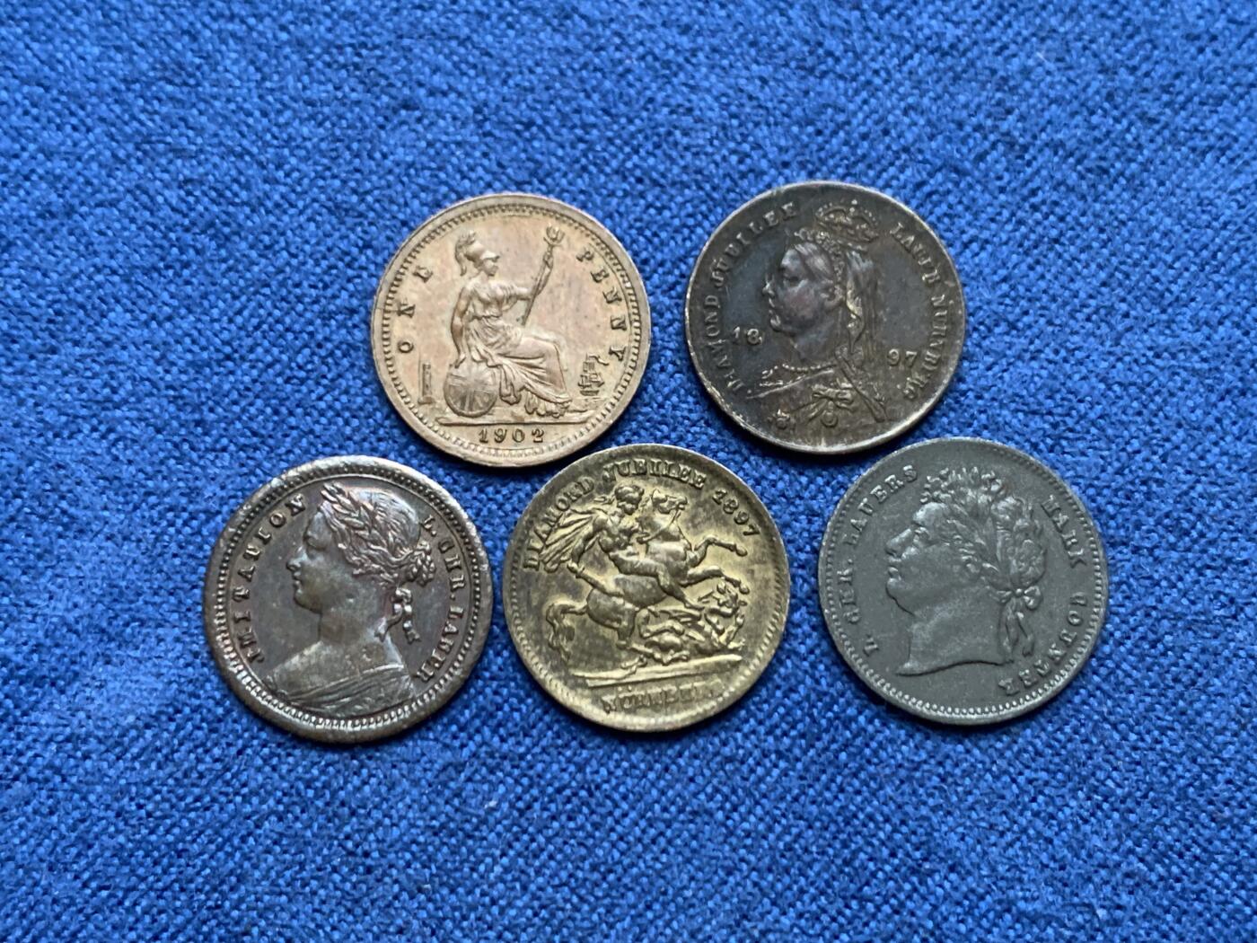 《竞宝斋》第467场 周日，周一 2场连拍 （全场包邮）欢迎送拍 五枚一组 英国乔治三世，维多利亚，爱德华七世，经典马剑，不列颠海神，少见小尺寸代币。