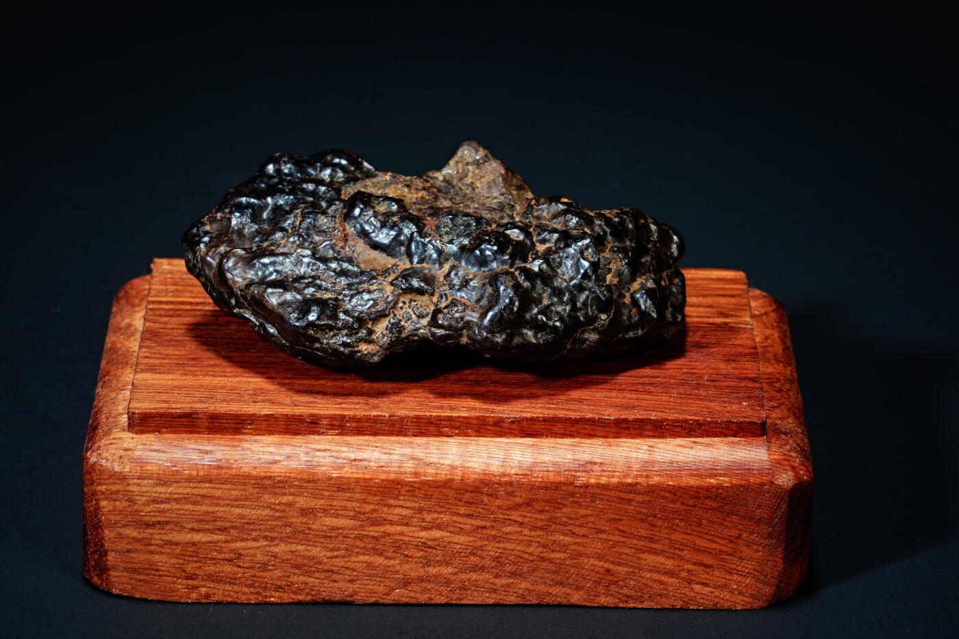 上海都达杂项专场四十四【全场包邮】  陨石连座91-92