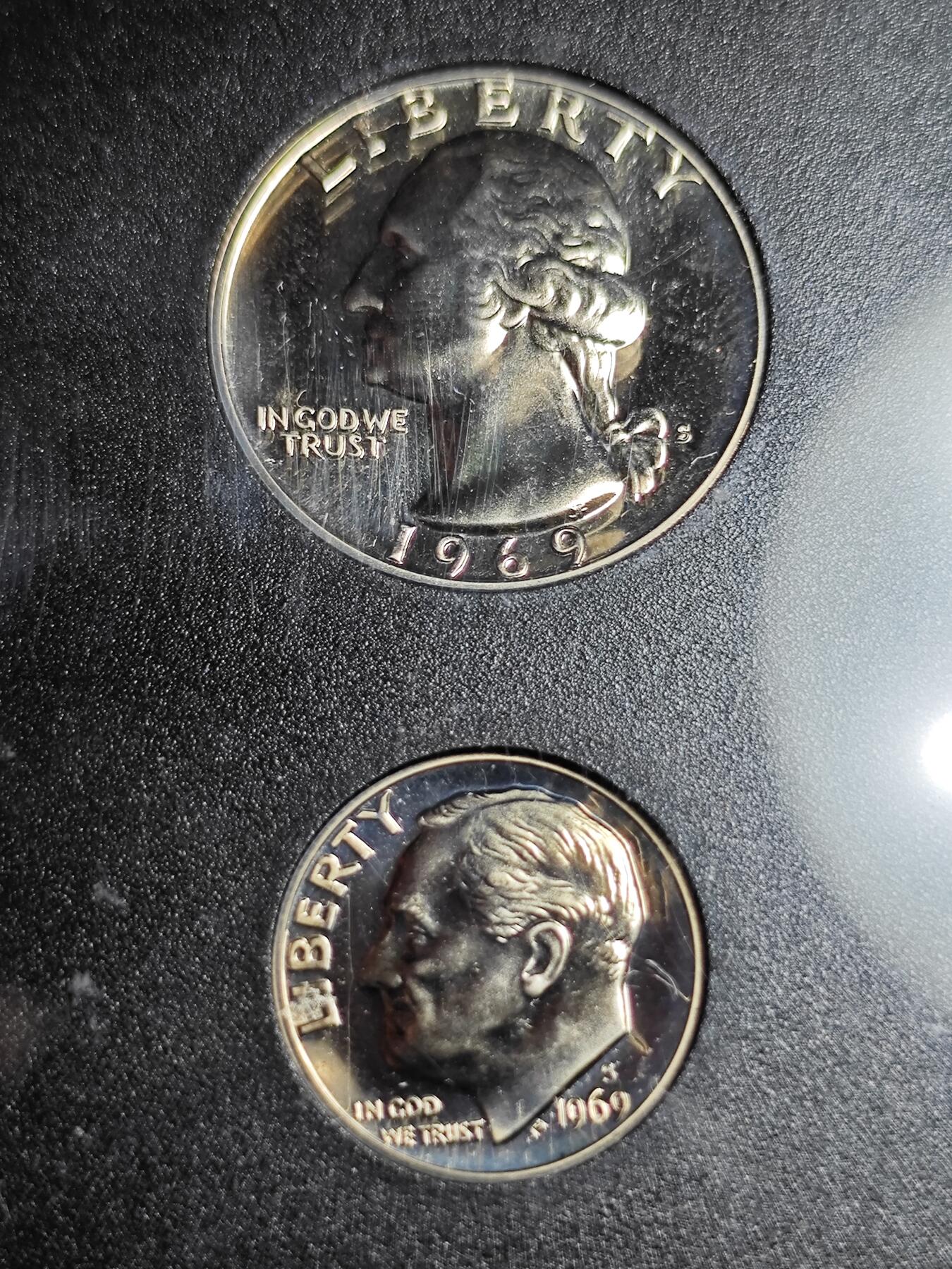 KK钱币收藏小铺   套币 批量/好品散币专场 2月预留时间 周末发货  1969美国大小面值清年精制套币 含50分银币