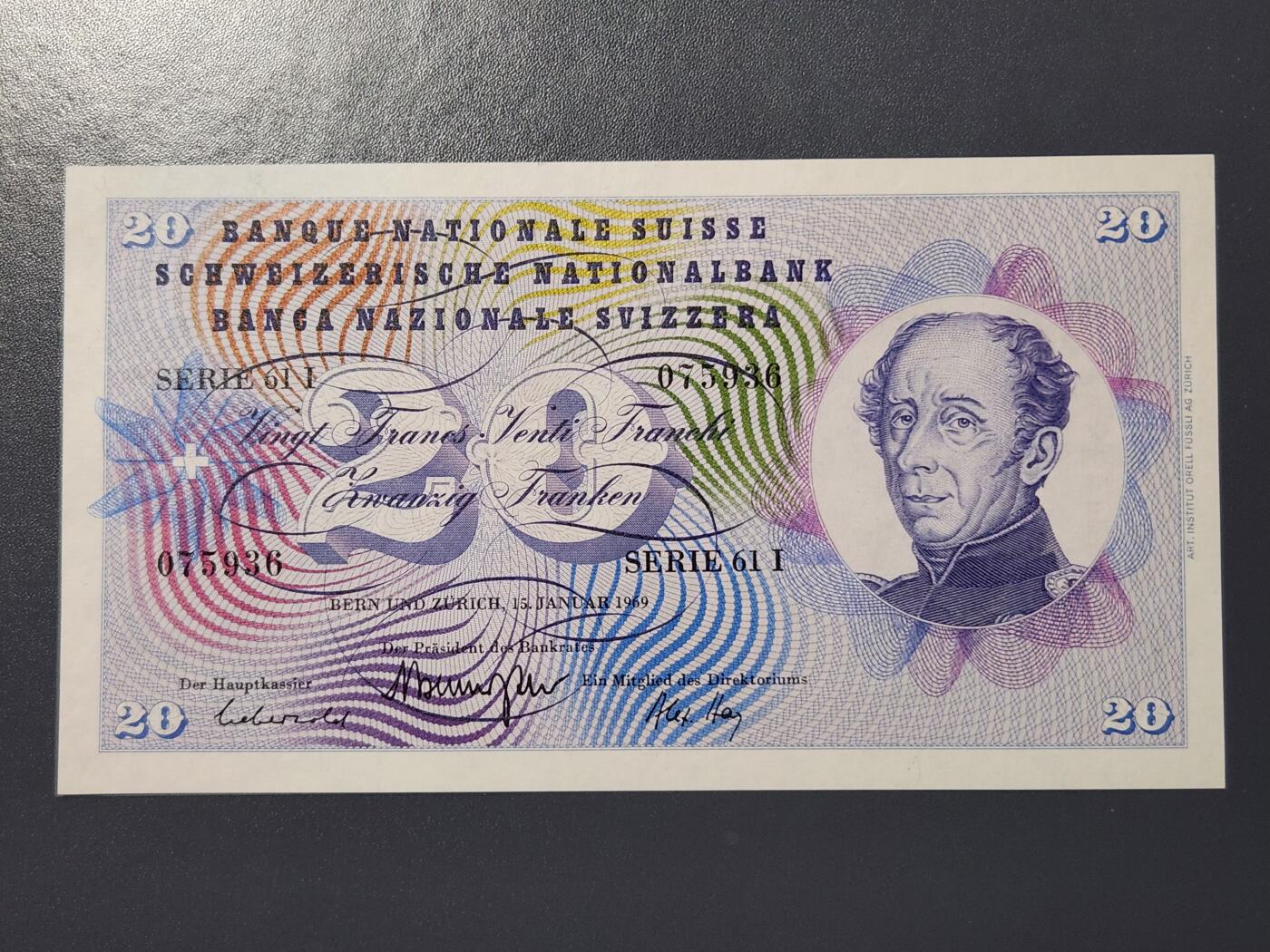 3月2号晚上8点 外国纸币自动截拍第33场 1961年早期20法郎 新品