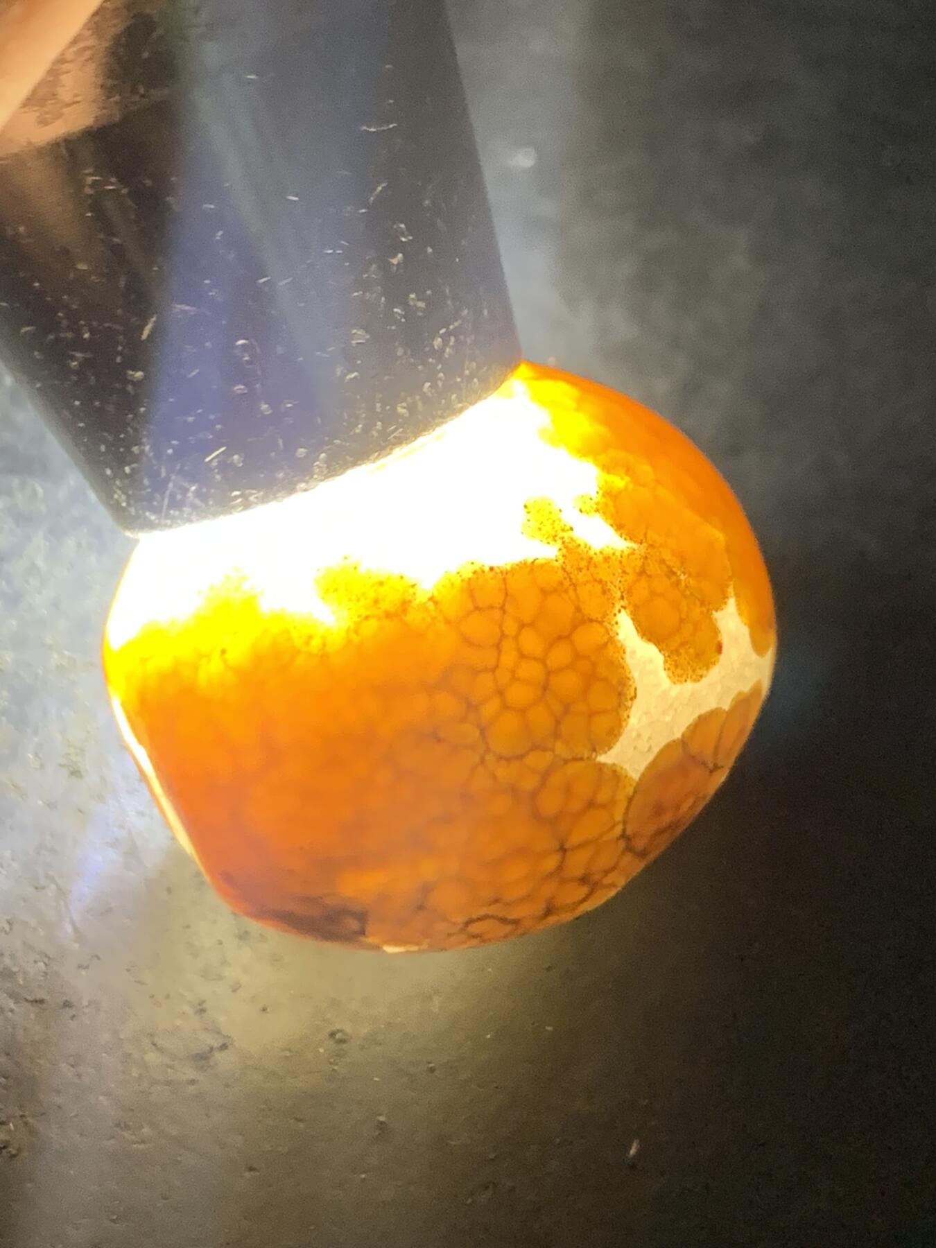 冰飘鱼籽纹战国红玛瑙勒子一颗！