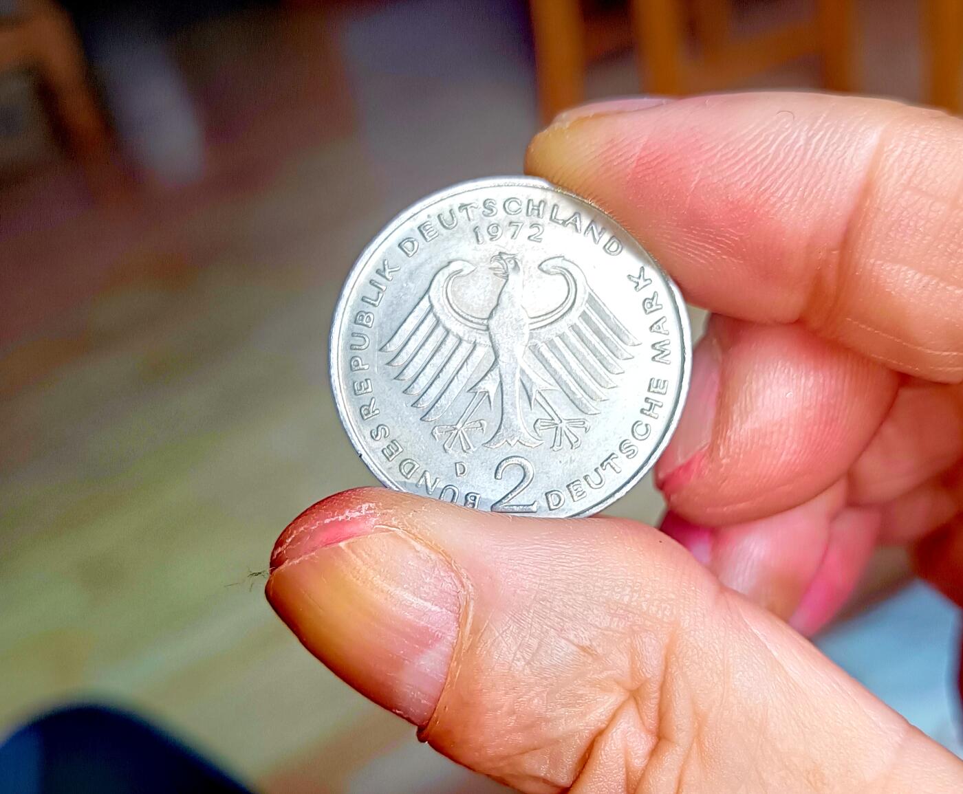 联邦德国1970--1978年首任总统豪斯头像2马克难遇全新原光靓品纪念币12枚一组