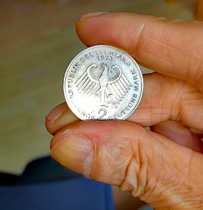 联邦德国1969--78年首任总理阿登纳头像2马克难遇全新原光靓品纪念币8枚一组 联邦德国1969--78年首任总理阿登纳头像2马克难遇全新原光靓品纪念币8枚一组