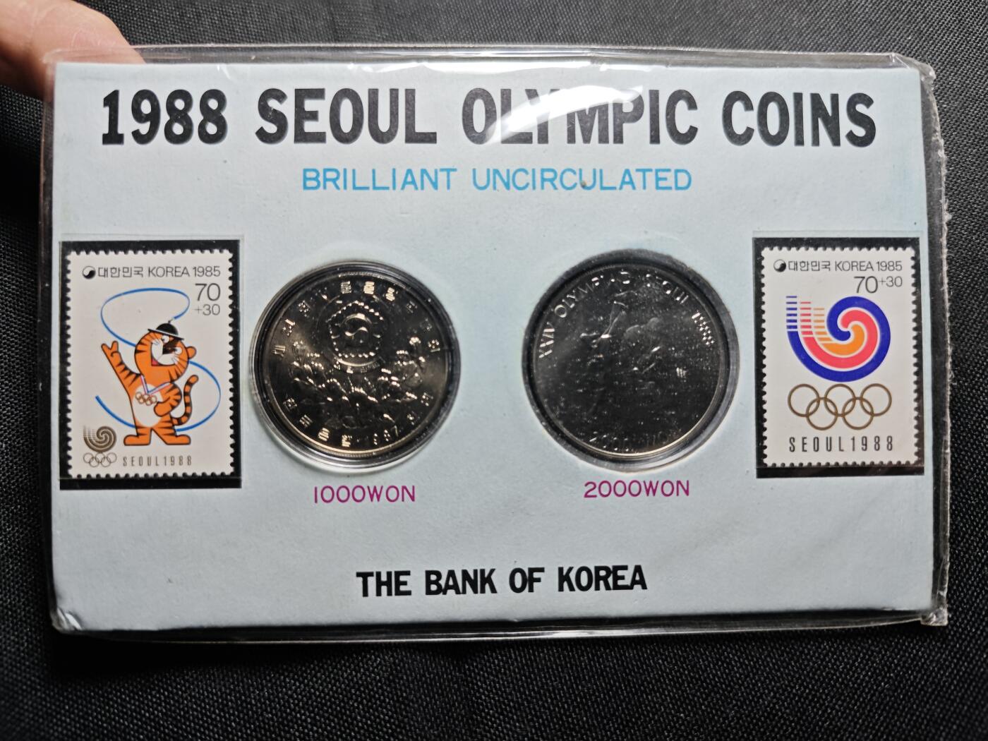 KK钱币收藏小铺   套币 批量/好品散币专场 2月预留时间 周末发货  韩国奥运纪念套币 含2枚纪念币