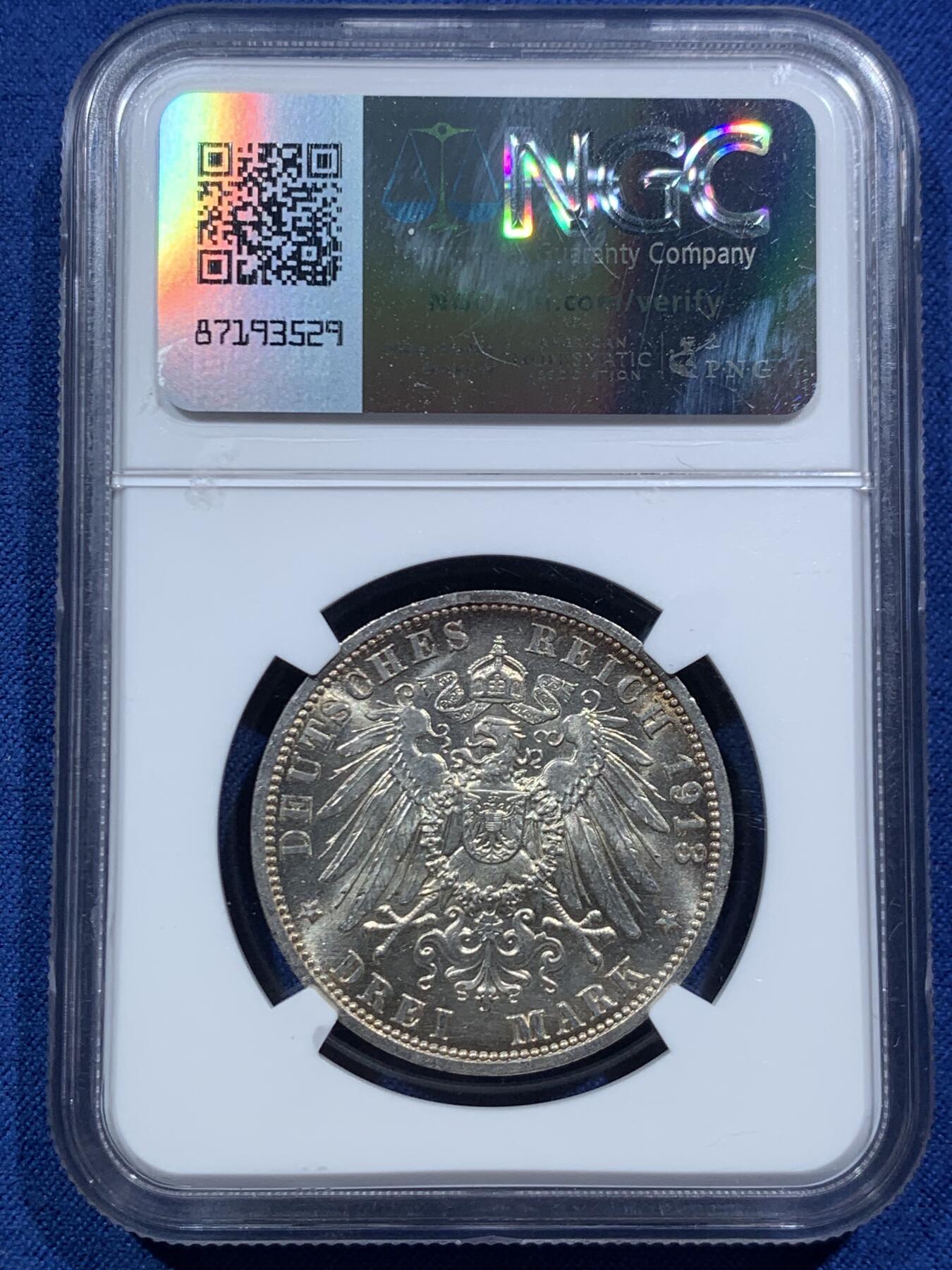 《竞宝斋》第467场 周日，周一 2场连拍 （全场包邮）欢迎送拍 NGC MS62 德国 普鲁士 1913A 威廉二世 军装花枝 3马克 银币