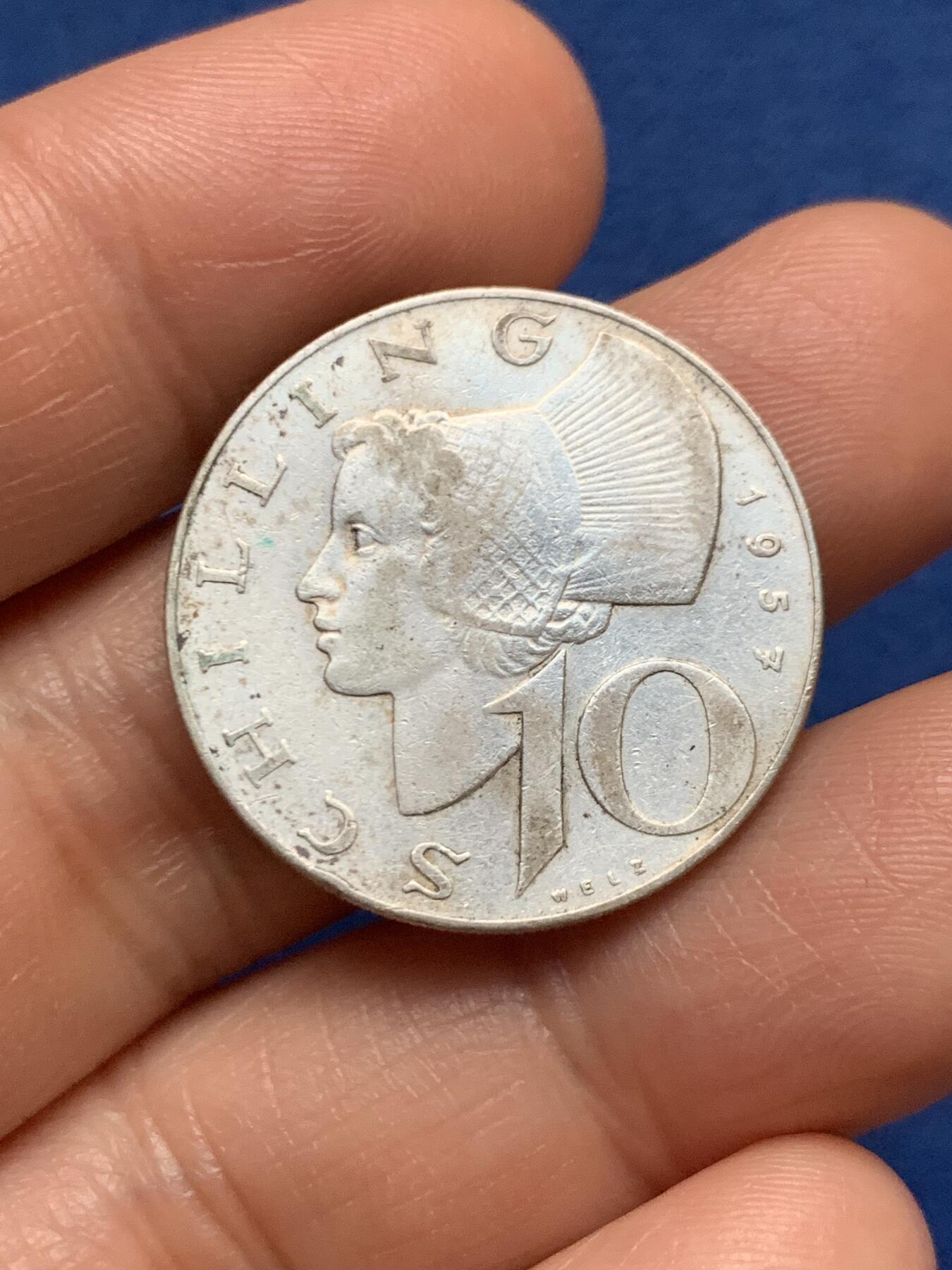 《竞宝斋》第467场 周日，周一 2场连拍 （全场包邮）欢迎送拍 奥地利1957年10先令瓦豪女士首年发行银币，7.5克，640银