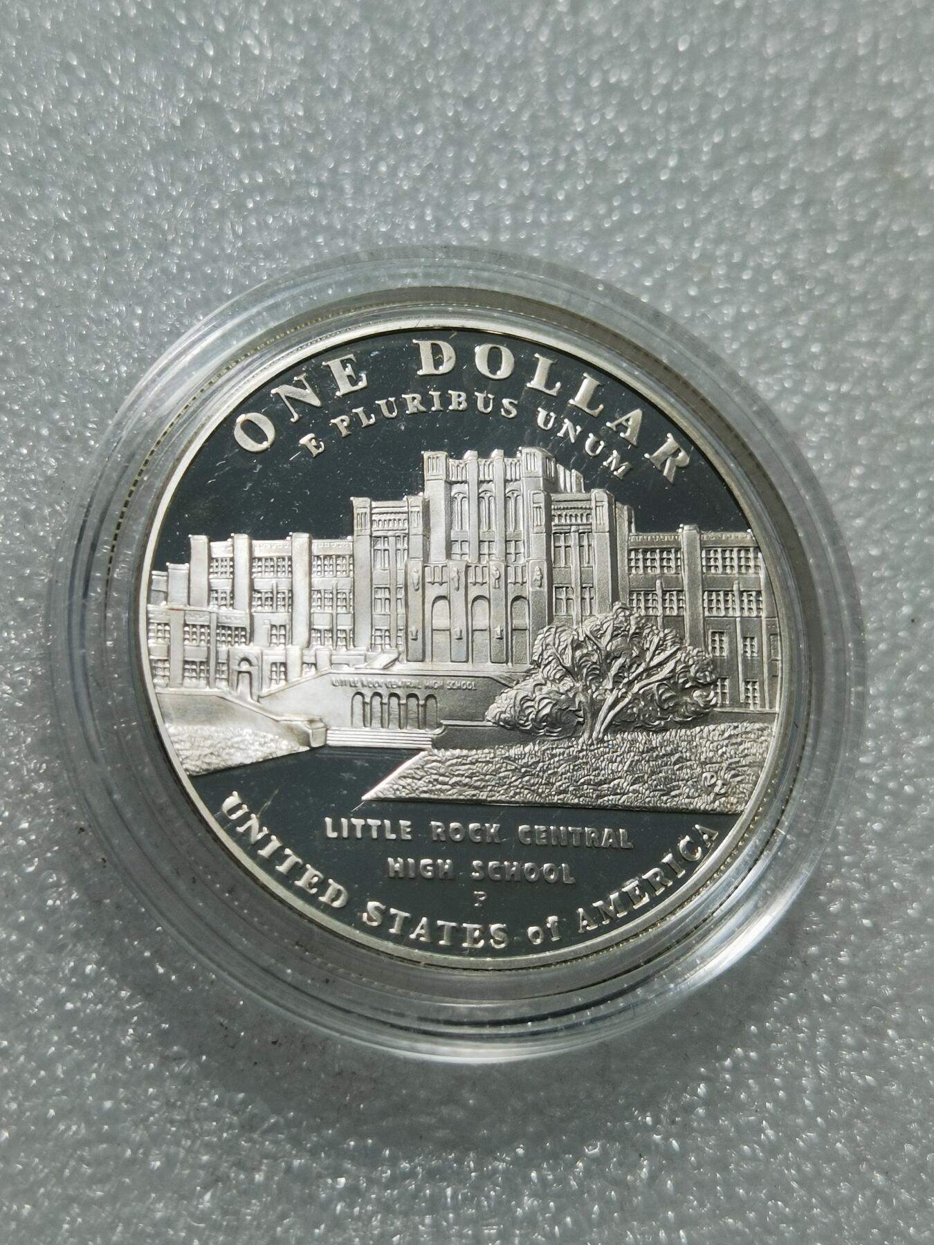 天下钱庄专场欢迎参拍 美国一美元银币，26.7克90银