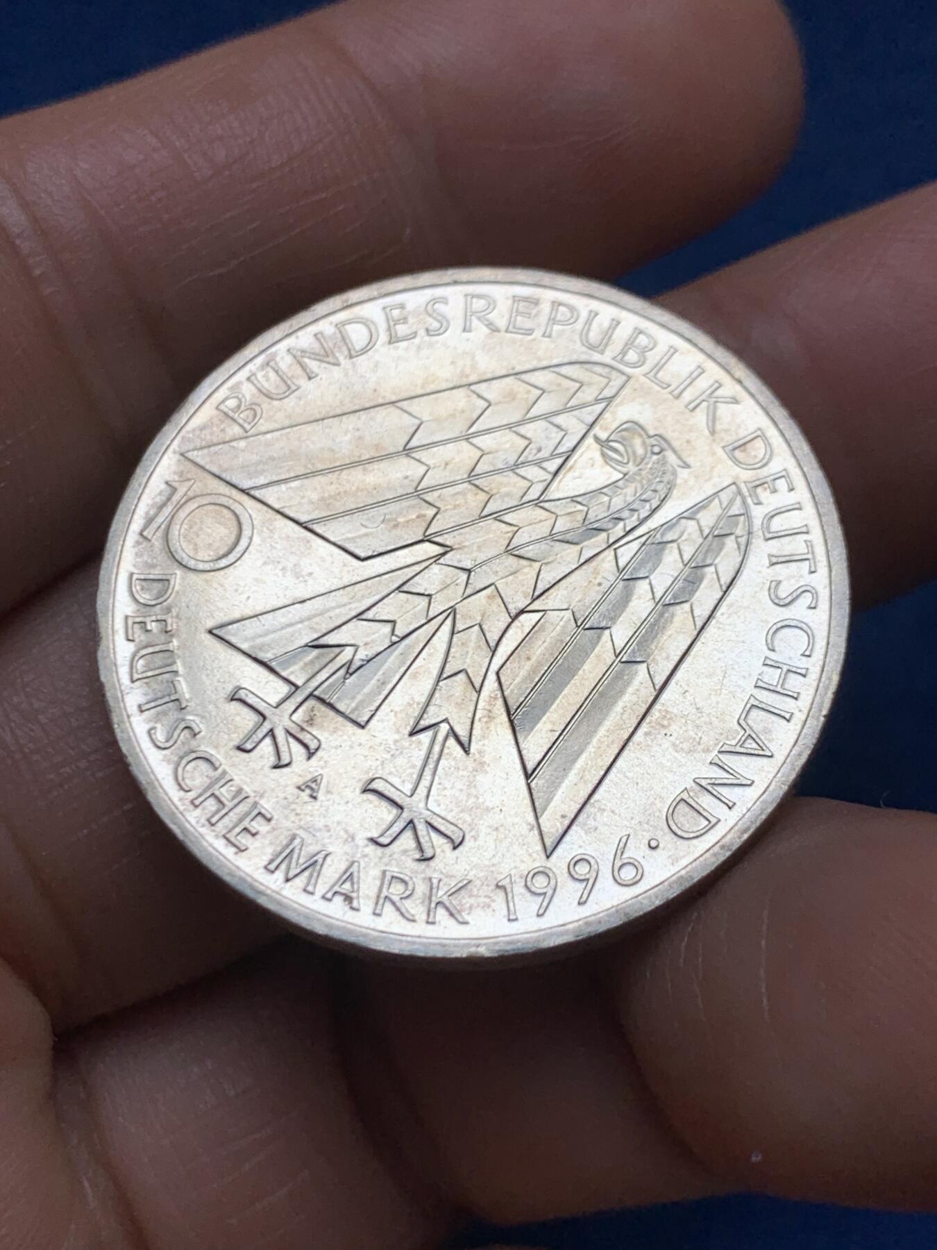 《竞宝斋》第467场 周日，周一 2场连拍 （全场包邮）欢迎送拍 德国1996年Kolpingwerk（国际天主教协会）150周年10马克纪念银币 625银 15.4克