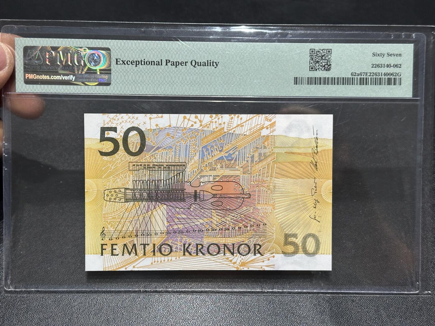 《外钞收藏家》第六百一十四期（精选场）（长期征集拍品、欢迎藏友们联系合作） 1996-2002年瑞典50克朗 夜莺 初版 PMG67 尾4321