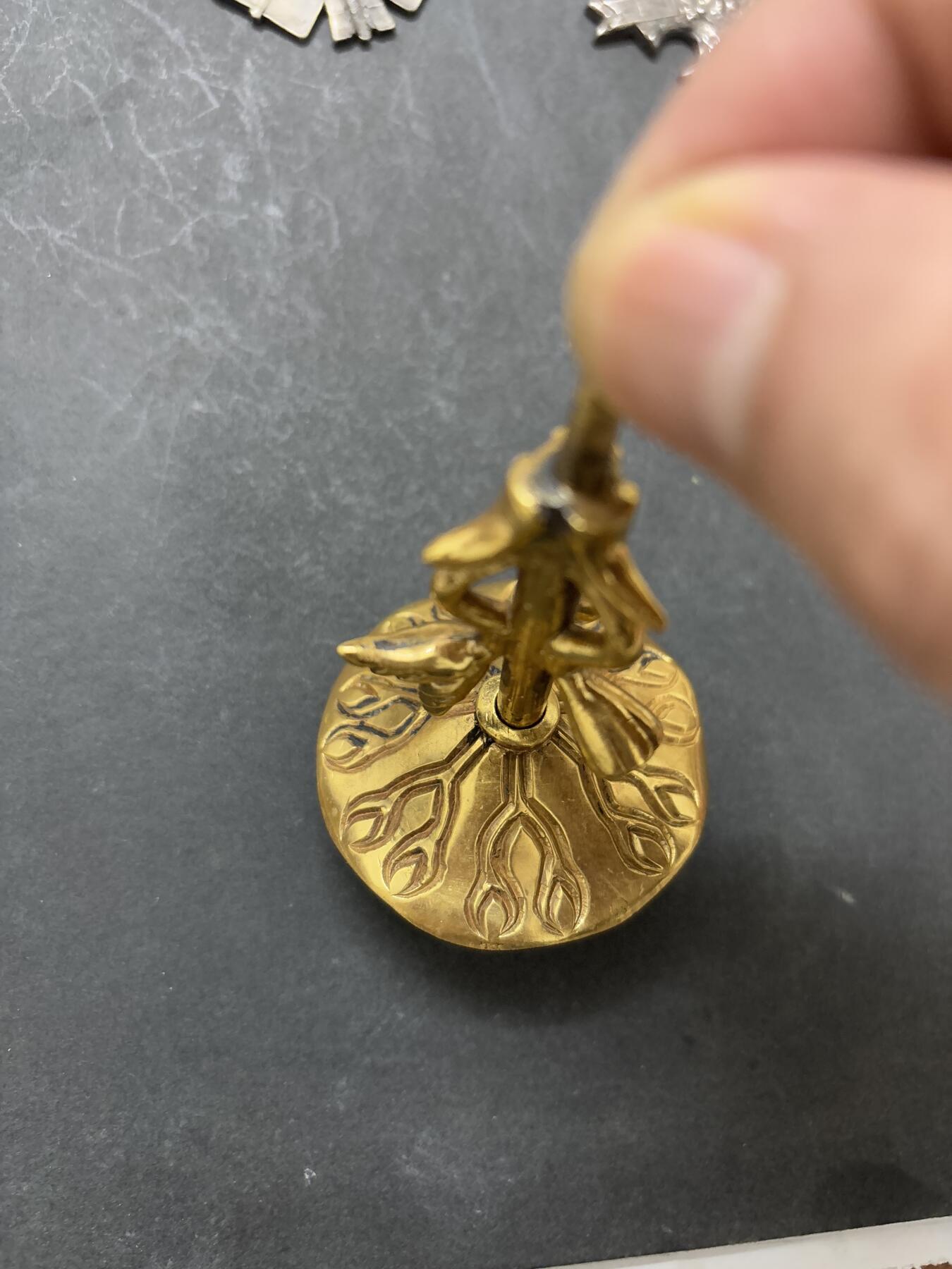 文馨钱币收藏第 295 场，（元宵场）各种银币散币纪念章，长期接代拍业务 懂的出价