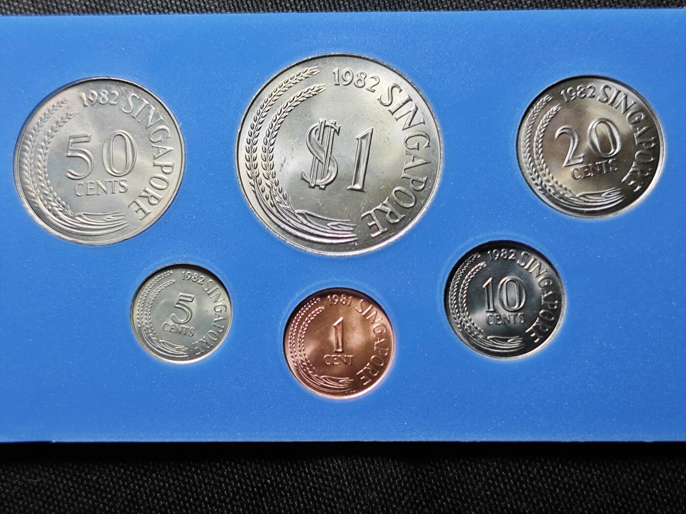 KK钱币收藏小铺   套币 批量/好品散币专场 2月预留时间 周末发货  马来西亚大厦版大小面值一套