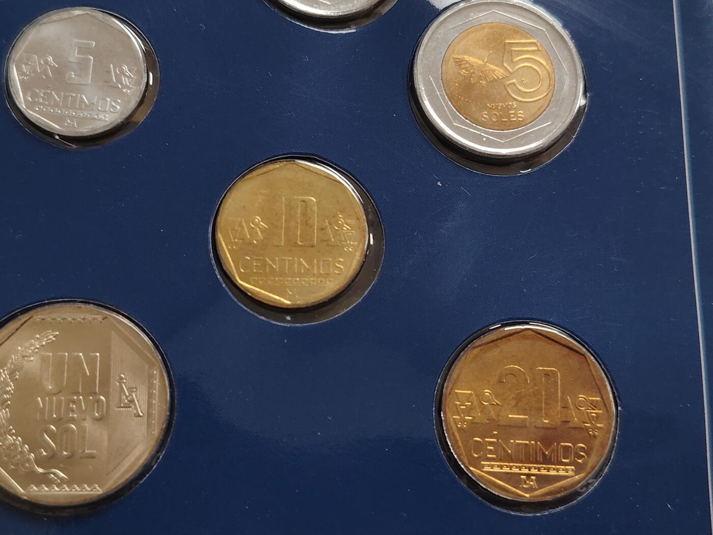 布加迪🐬～世界钱币(上海)🌾第 278 期 /  各国套币和散币 秘鲁🇵🇪 2009年套币8枚