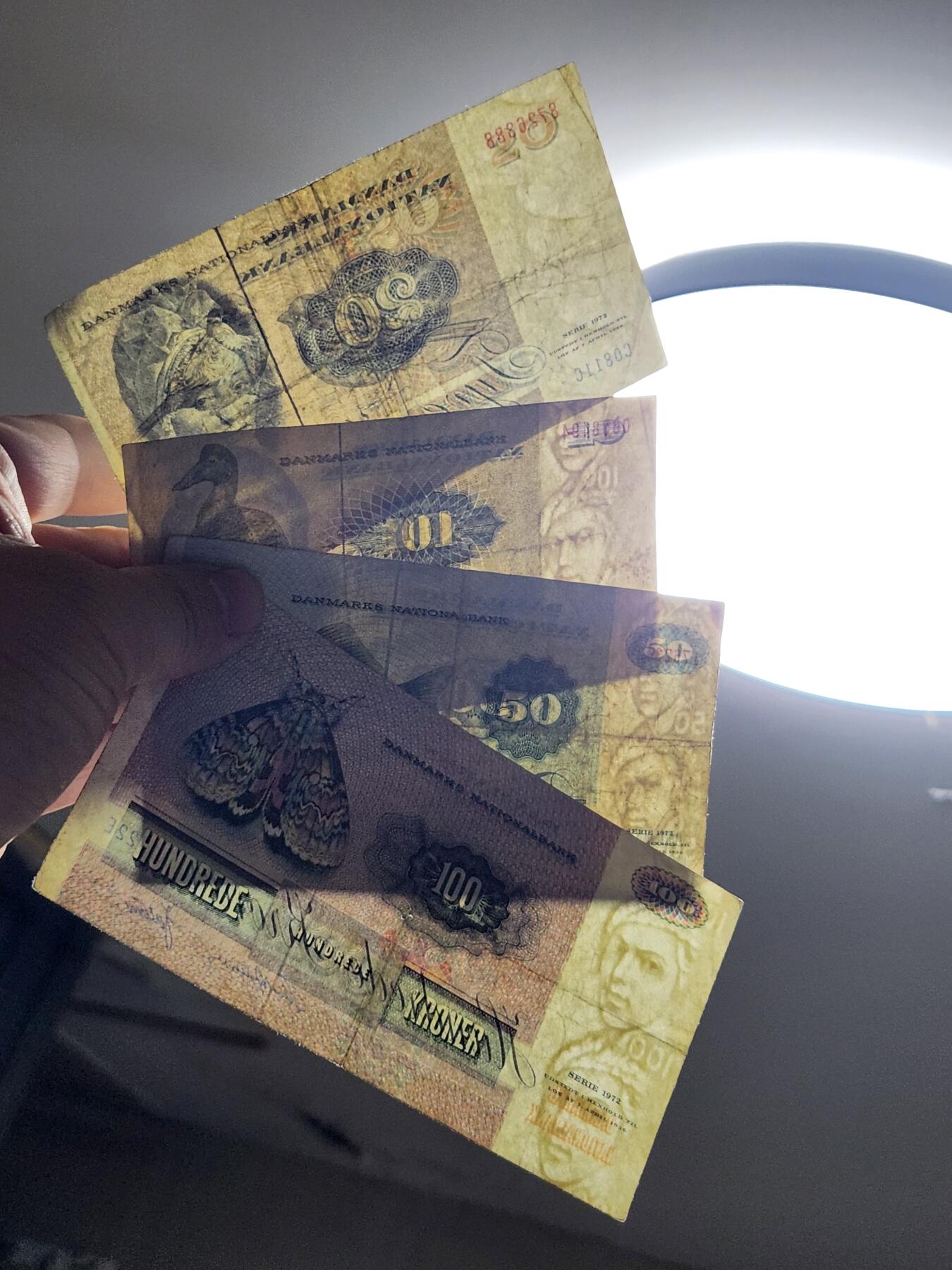 3月2号晚上8点 外国纸币自动截拍第33场