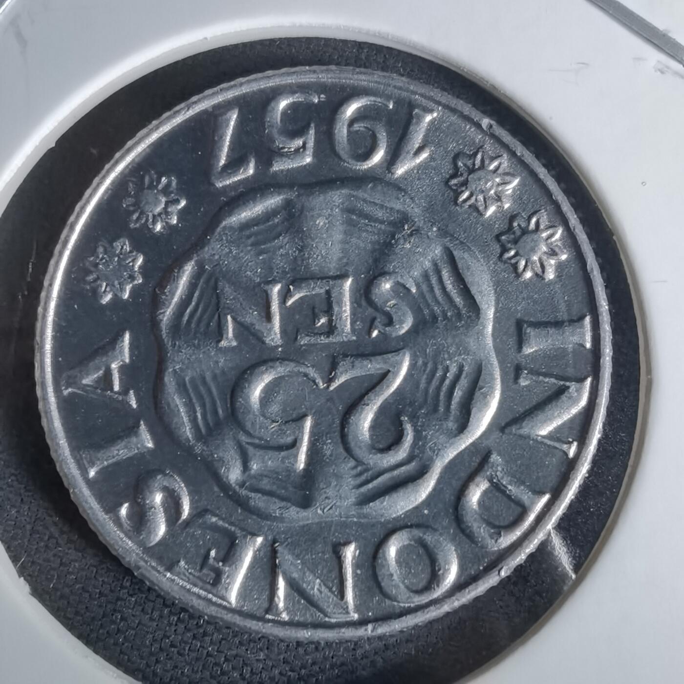 沼泽如烟--第1008场 印度尼西亚1957年25分