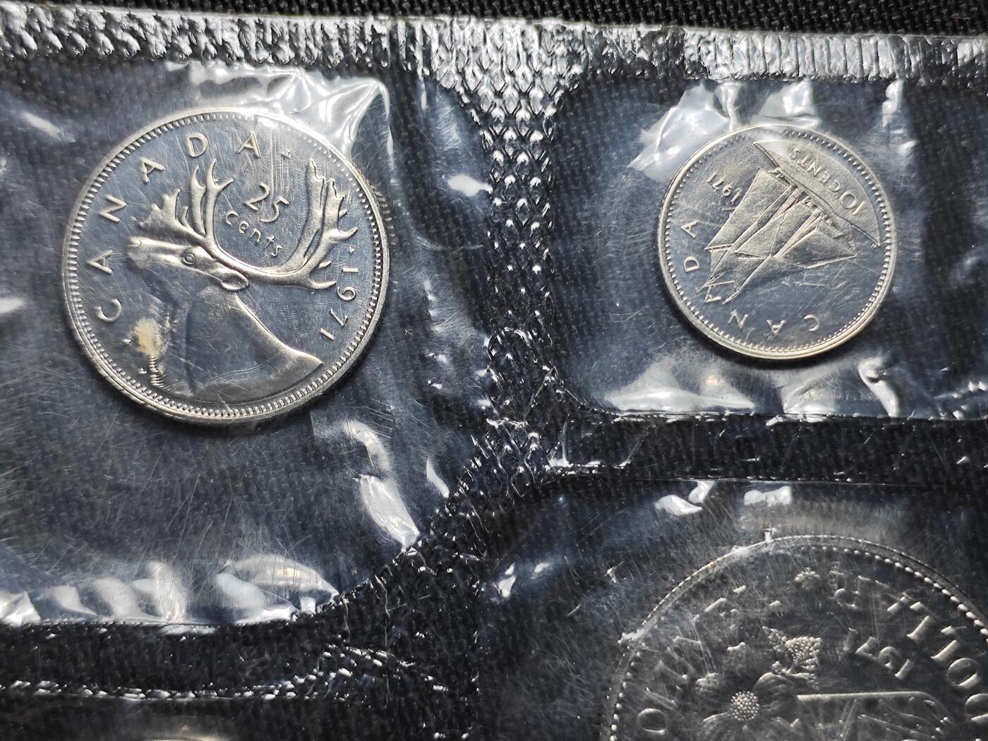 KK钱币收藏小铺   套币 批量/好品散币专场 2月预留时间 周末发货  1971加拿大大小面值清年一套 含1元纪念币