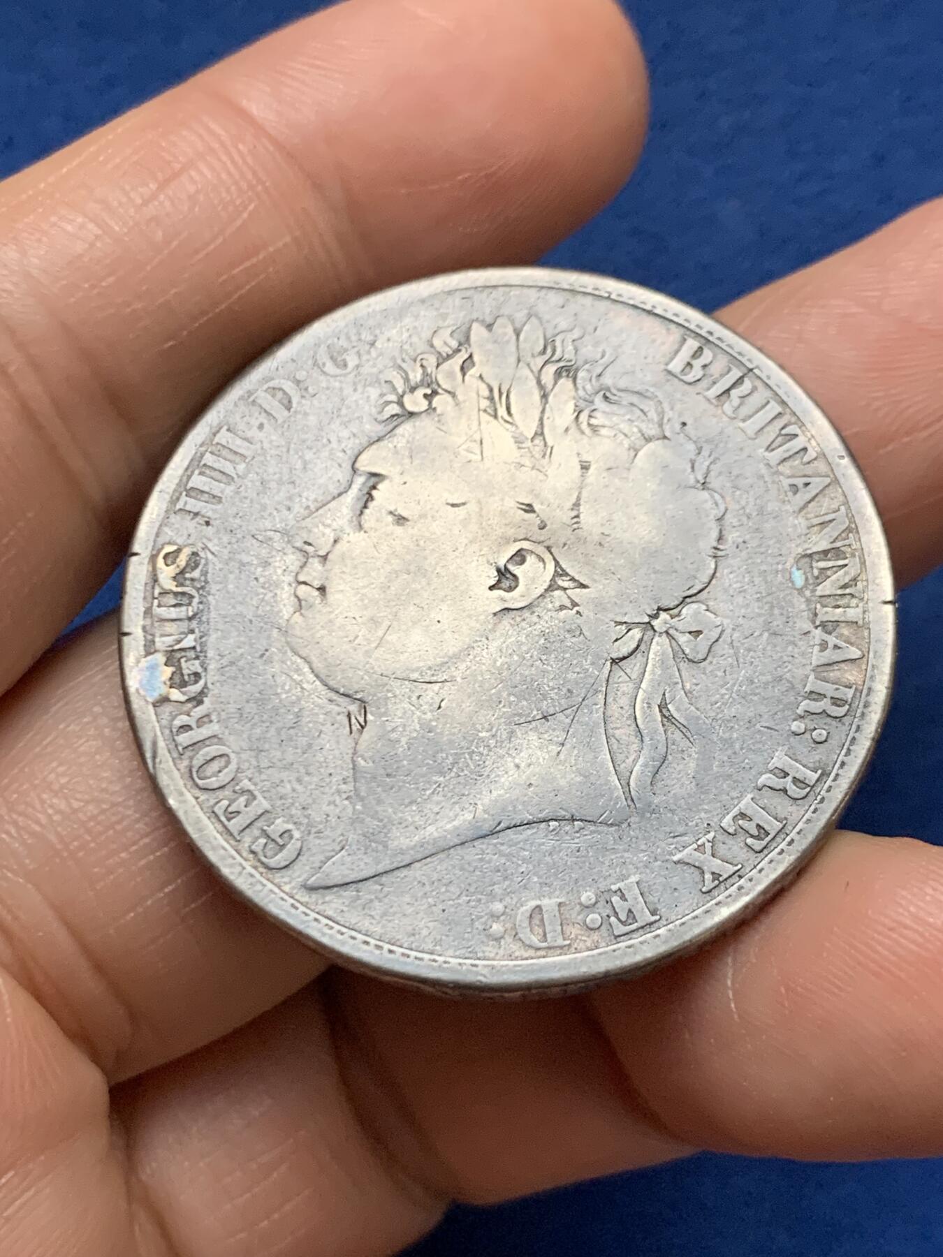 《竞宝斋》第467场 周日，周一 2场连拍 （全场包邮）欢迎送拍 英国 1821 乔四 马剑 银币 200多年前的高银大银币 手感一流 27克