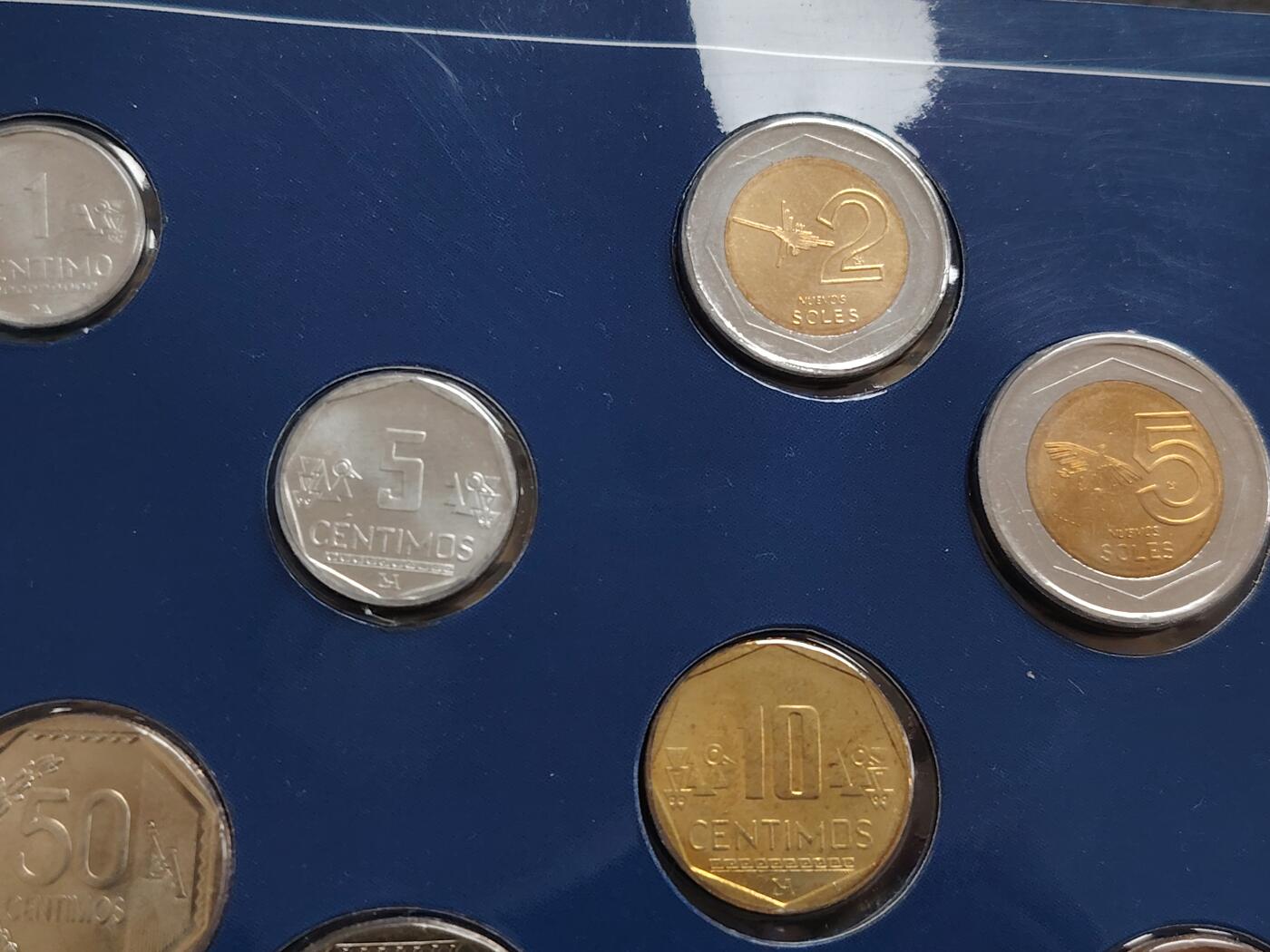 布加迪🐬～世界钱币(上海)🌾第 278 期 /  各国套币和散币 秘鲁🇵🇪 2009年套币8枚