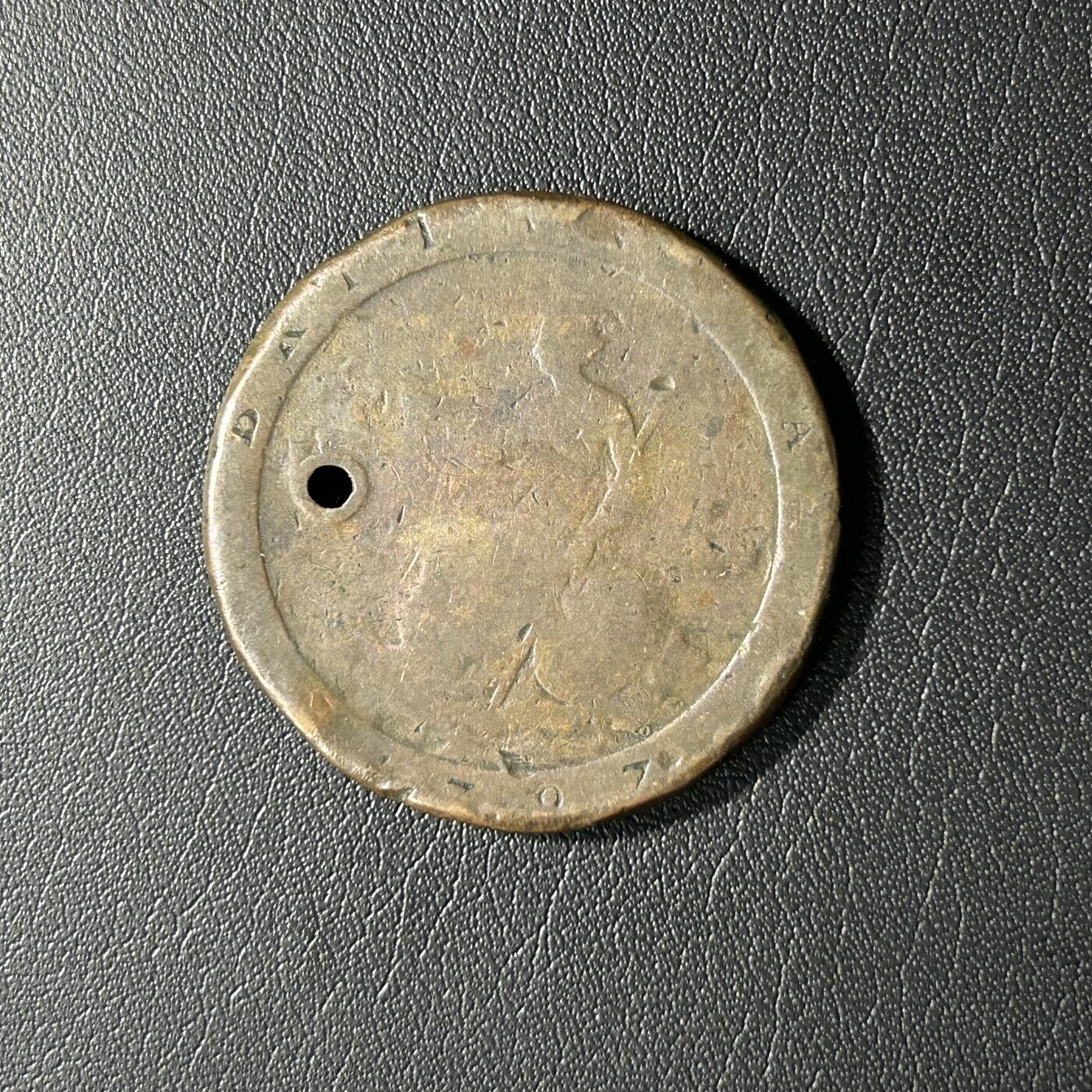 【铜匠收藏】★第141★散币专场 不寄存，30包邮。不满30元，支付5元运费。《接受代拍 代送NGC评级》 英国 1797年 车轮1便士铜币 有打孔和文字