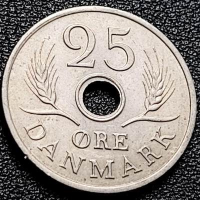 泉币菌-第204场-元宵节专场 本场拍品多 请提前出价 - 丹麦1972年25欧尔中孔镍币 玛格丽特二世花押