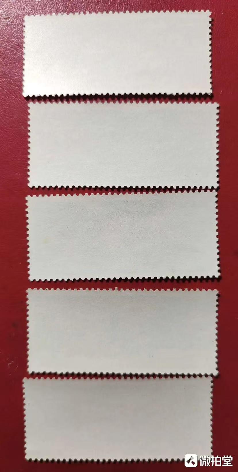 1974年“大庆红旗”邮票1套5枚。