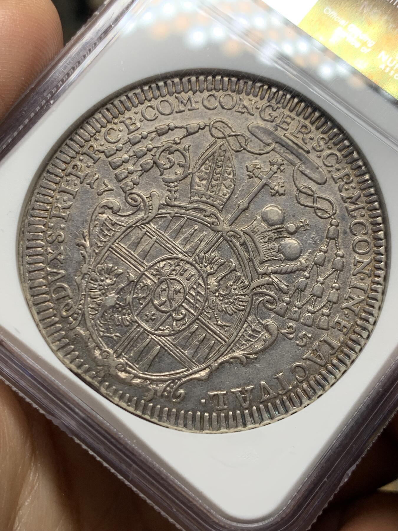 《竞宝斋》第467场 周日，周一 2场连拍 （全场包邮）欢迎送拍 NGC AU55 波西米亚王国 奥洛穆茨主教区 1725年 泰勒大银币 少见人像底板带光可藏