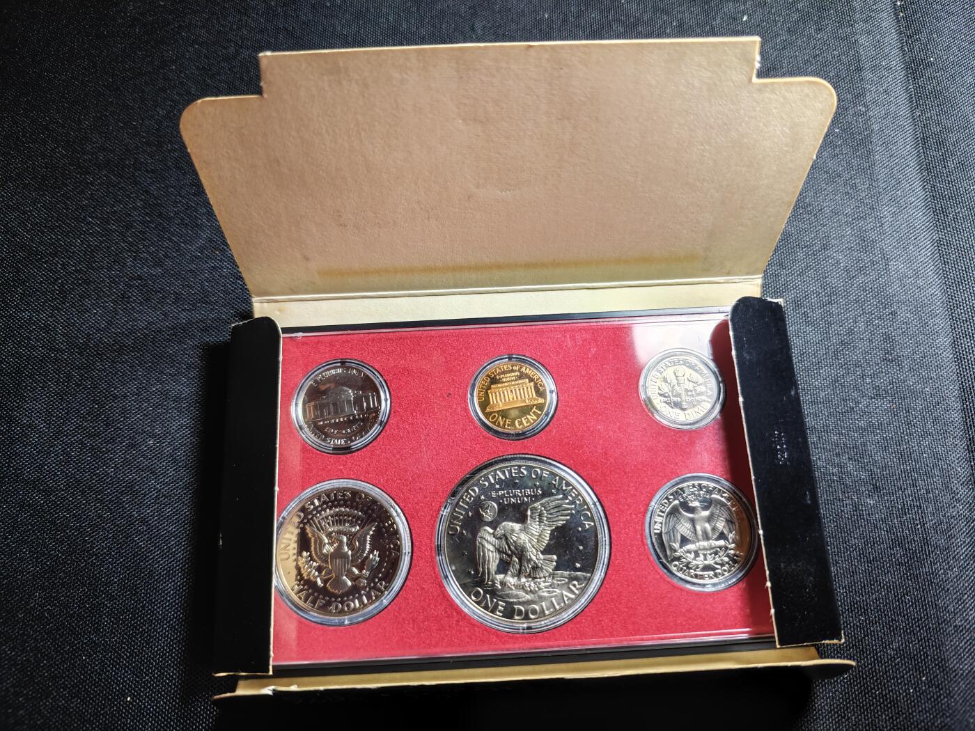 KK钱币收藏小铺   套币 批量/好品散币专场 2月预留时间 周末发货  1974美国大小面值清年精制套币 含艾克大一元精制币