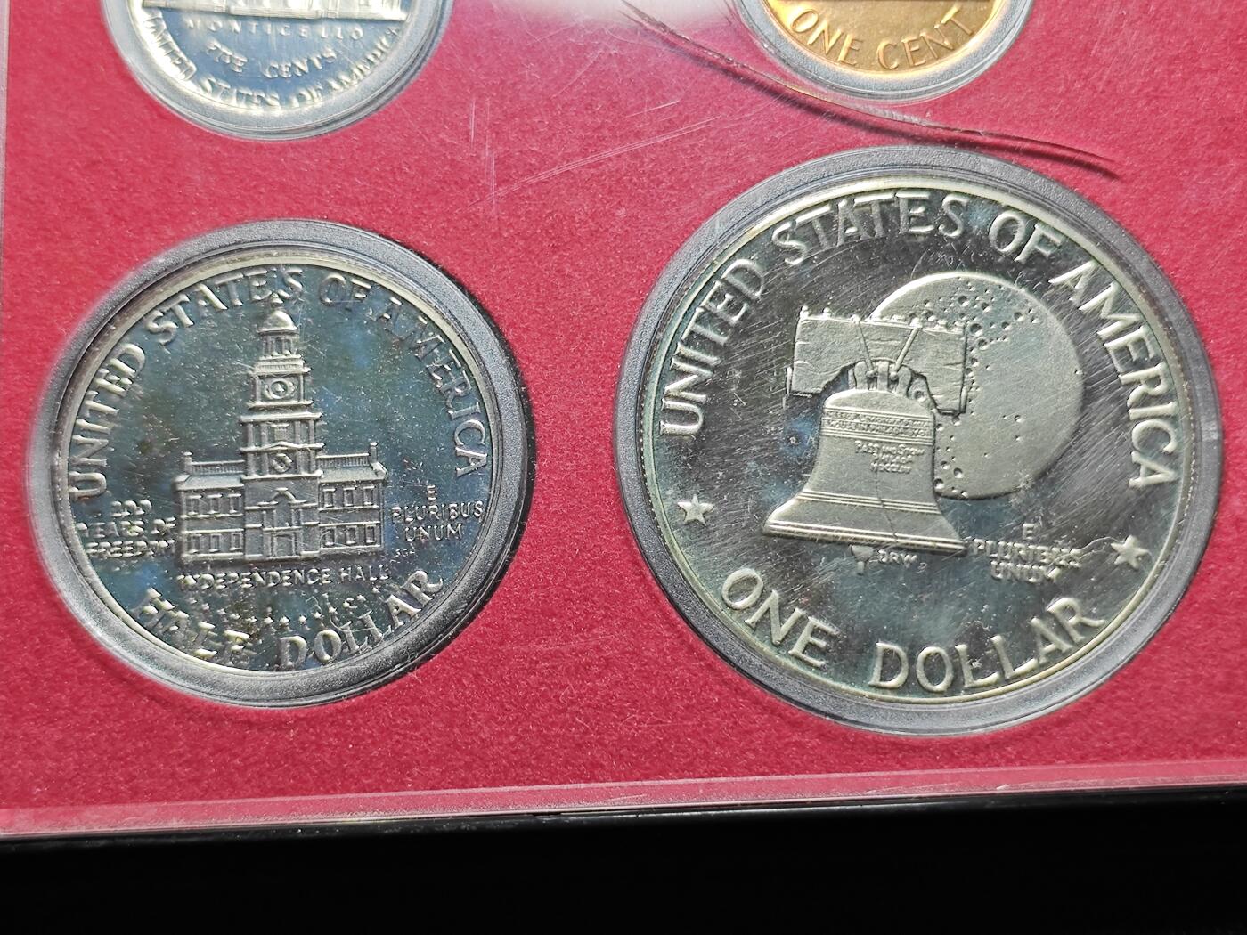 KK钱币收藏小铺   套币 批量/好品散币专场 2月预留时间 周末发货  1976美国建国200周年大小面值清年精制套币 含艾克大一元精制币 