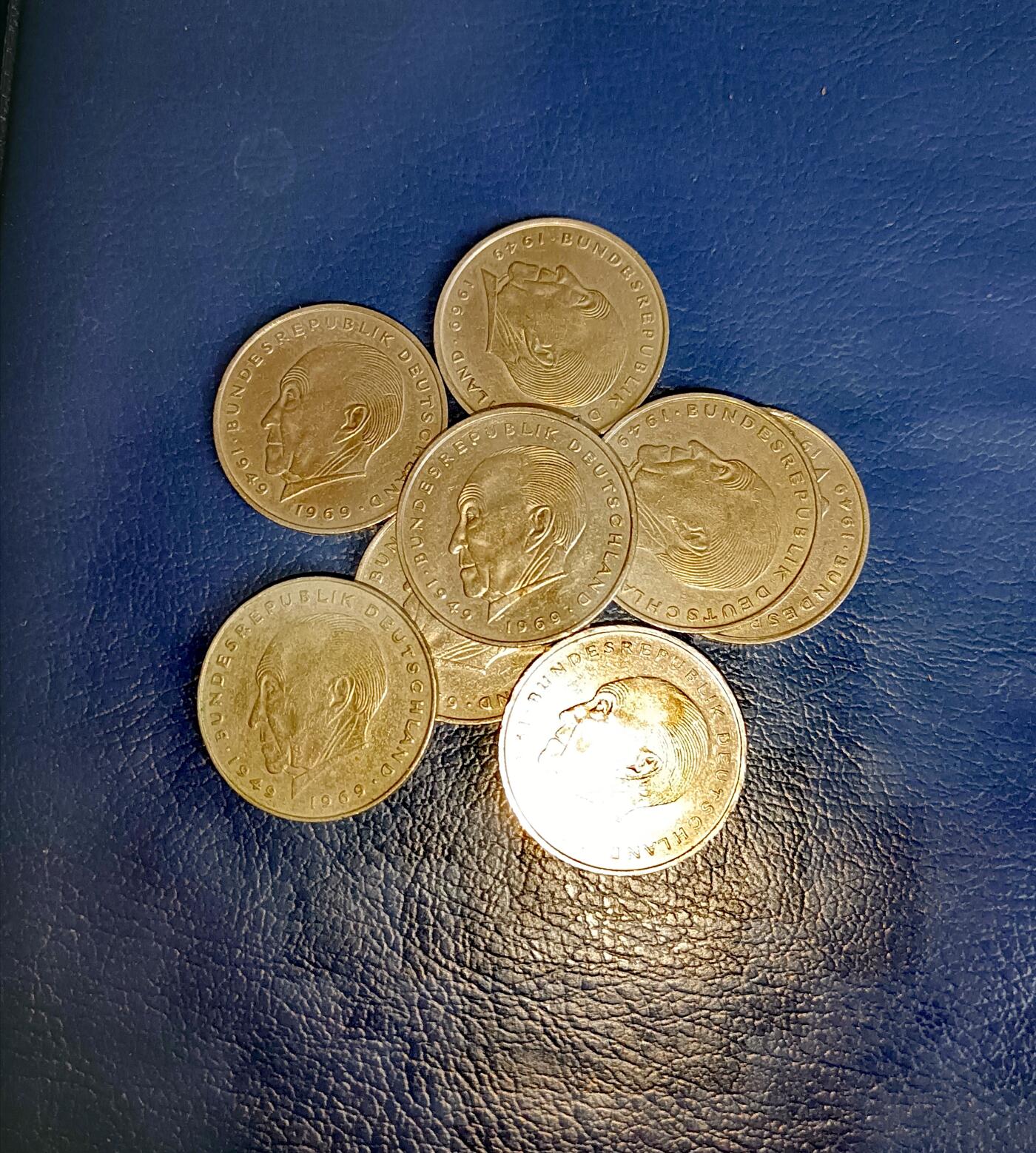 联邦德国1969--78年首任总理阿登纳头像2马克难遇全新原光靓品纪念币8枚一组