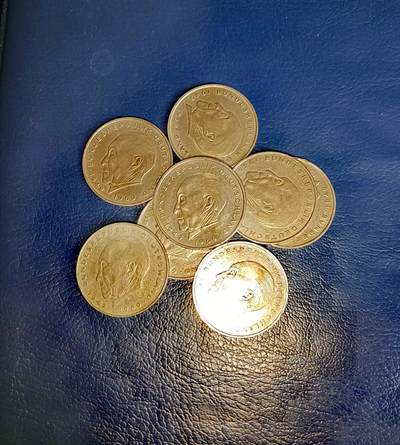 联邦德国1969--78年首任总理阿登纳头像2马克难遇全新原光靓品纪念币8枚一组 - 联邦德国1969--78年首任总理阿登纳头像2马克难遇全新原光靓品纪念币8枚一组