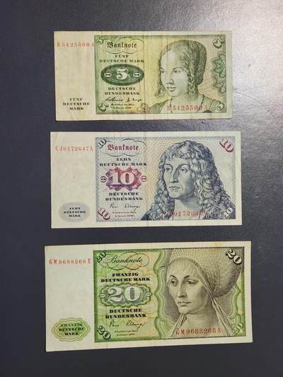 3月2号晚上8点 外国纸币自动截拍第33场 - 德国5-10-20马克 原票一组