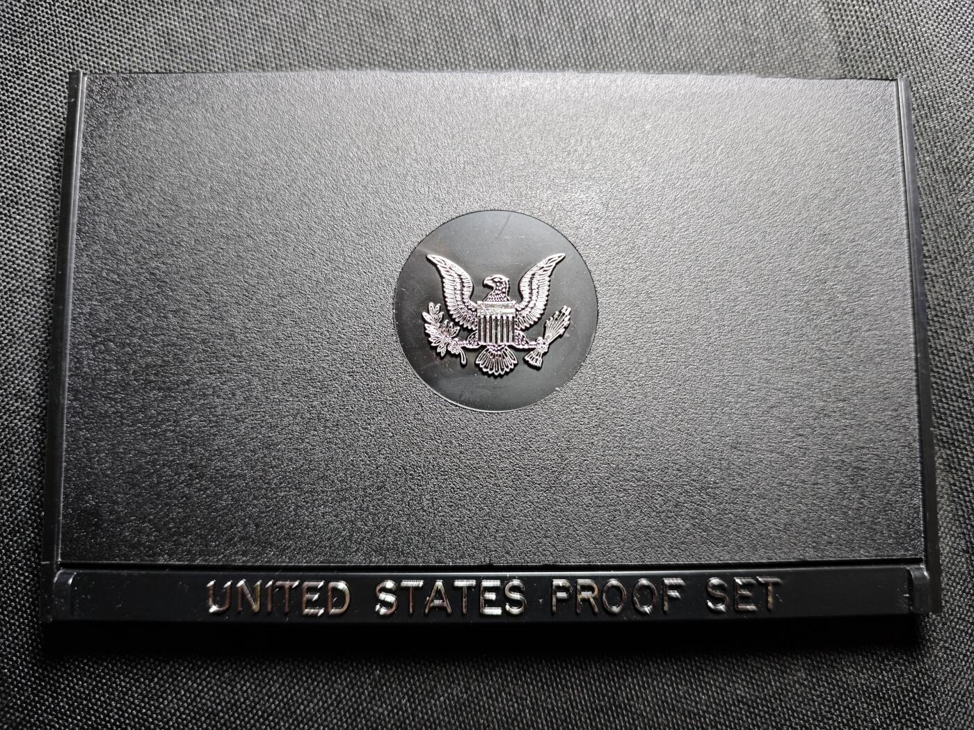 KK钱币收藏小铺   套币 批量/好品散币专场 2月预留时间 周末发货   1979美国大小面值清年精制套币 含苏珊一元精制币