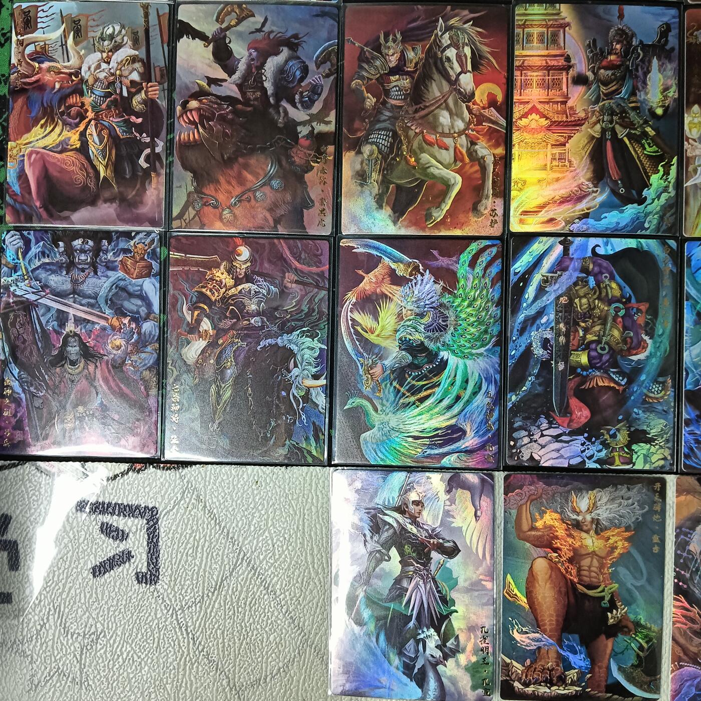 花开卡拍第61期（3月7号周六截拍，品控勿拍!!!拍品不寄存，运费5元（新疆需补运费差价或顺丰到付），自制卡难免瑕疵，可能存在轻微撞角爆边等出厂瑕疵，品控介意勿拍！） 卡玩帕克封神天下第一弹 男卡37张 折光彩闪