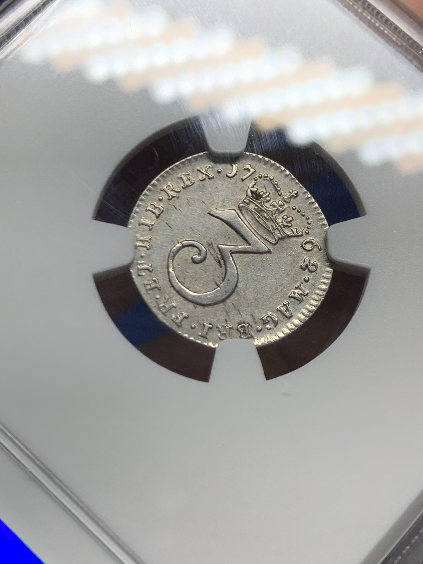 《竞宝斋》第467场 周日，周一 2场连拍 （全场包邮）欢迎送拍 NGC AU55 英国1762年乔治三世3便士濯足币 光度好