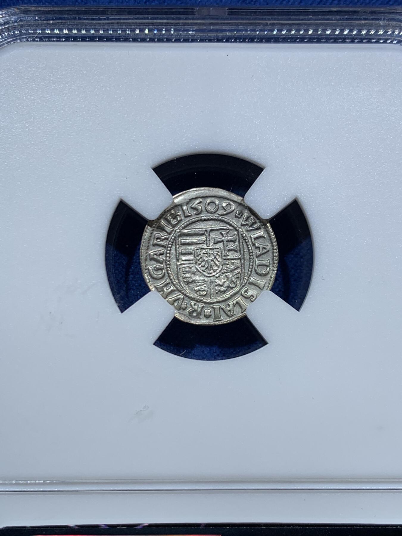 《竞宝斋》第467场 周日，周一 2场连拍 （全场包邮）欢迎送拍 ZDGS AU 匈牙利1509年弗拉迪斯劳斯二世圣母抱婴1第纳尔银币 少见品种，打制和光泽极美，观感极佳