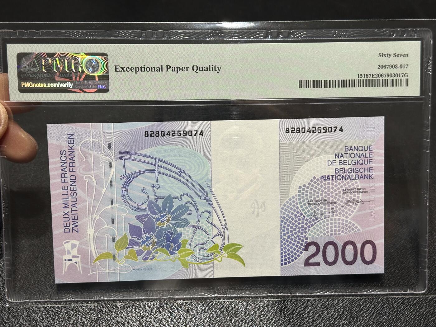 《外钞收藏家》第六百一十四期（精选场）（长期征集拍品、欢迎藏友们联系合作） 1994-2001年比利时末版2000法郎 PMG67