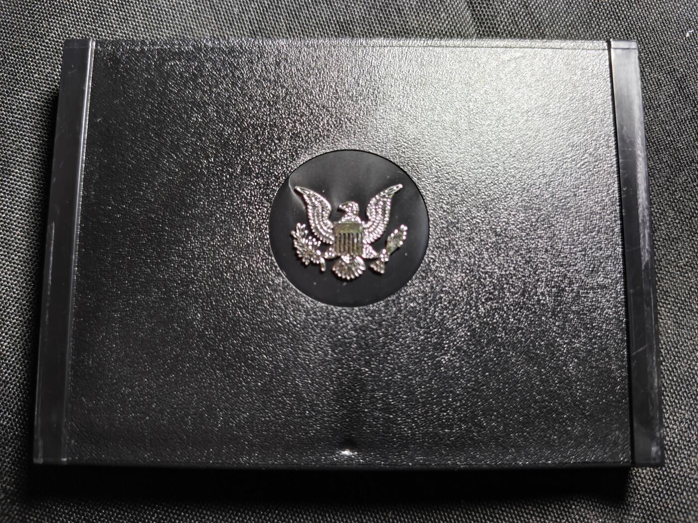 KK钱币收藏小铺   套币 批量/好品散币专场 2月预留时间 周末发货  1980美国大小面值清年精制套币 含苏珊一元精制币