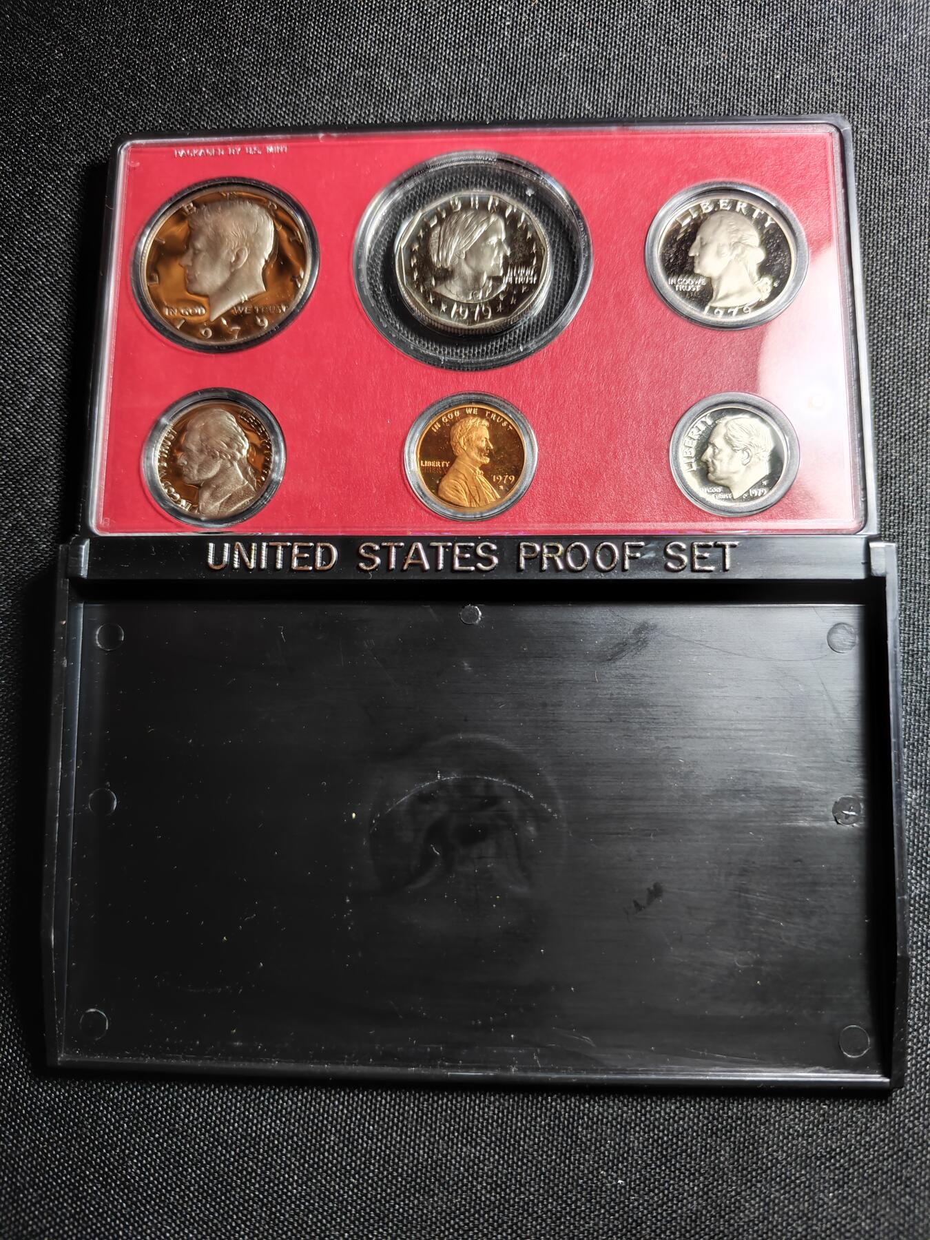 KK钱币收藏小铺   套币 批量/好品散币专场 2月预留时间 周末发货   1979美国大小面值清年精制套币 含苏珊一元精制币