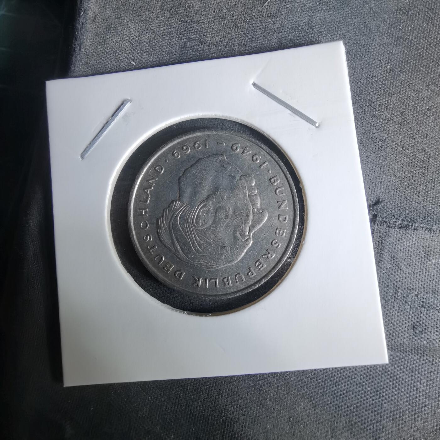 沼泽如烟--第1008场 美国1969年2马克