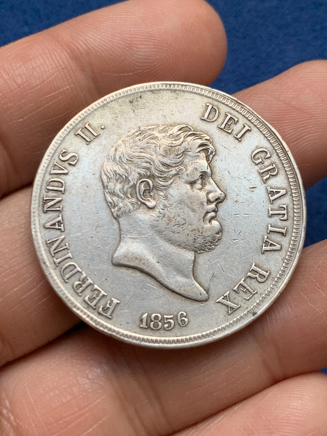 《竞宝斋》第467场 周日，周一 2场连拍 （全场包邮）欢迎送拍 意大利1856年那不勒斯西西里120G大银币