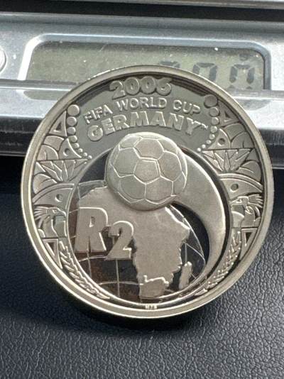 ❤️【币观天下】❤️ 第343期钱币秒杀拍卖场- 2026.3.6周五晚上6点半场 长期征集拍品  - 2005 南非 世界杯 2兰特【精制】银币